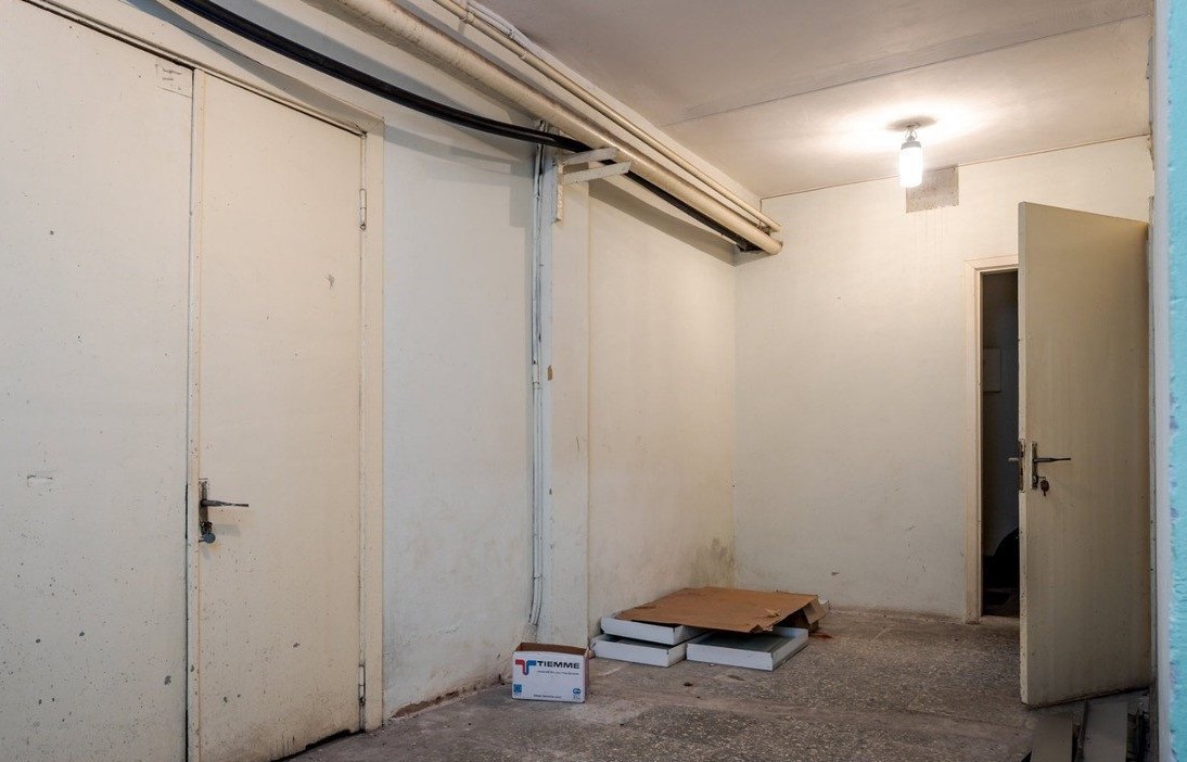 KLAIPĖDOJE, PARDUODAMOS KOMERCINĖS PASKIRTIES PATALPOS