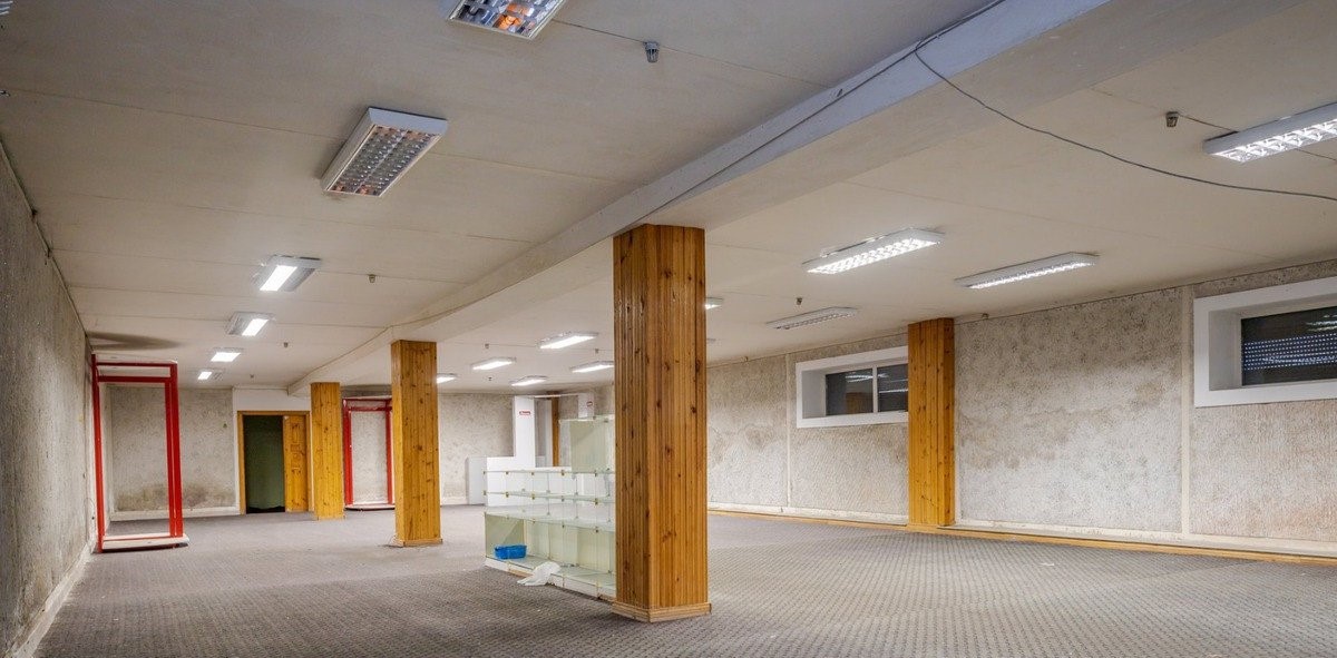 KLAIPĖDOJE, PARDUODAMOS KOMERCINĖS PASKIRTIES PATALPOS