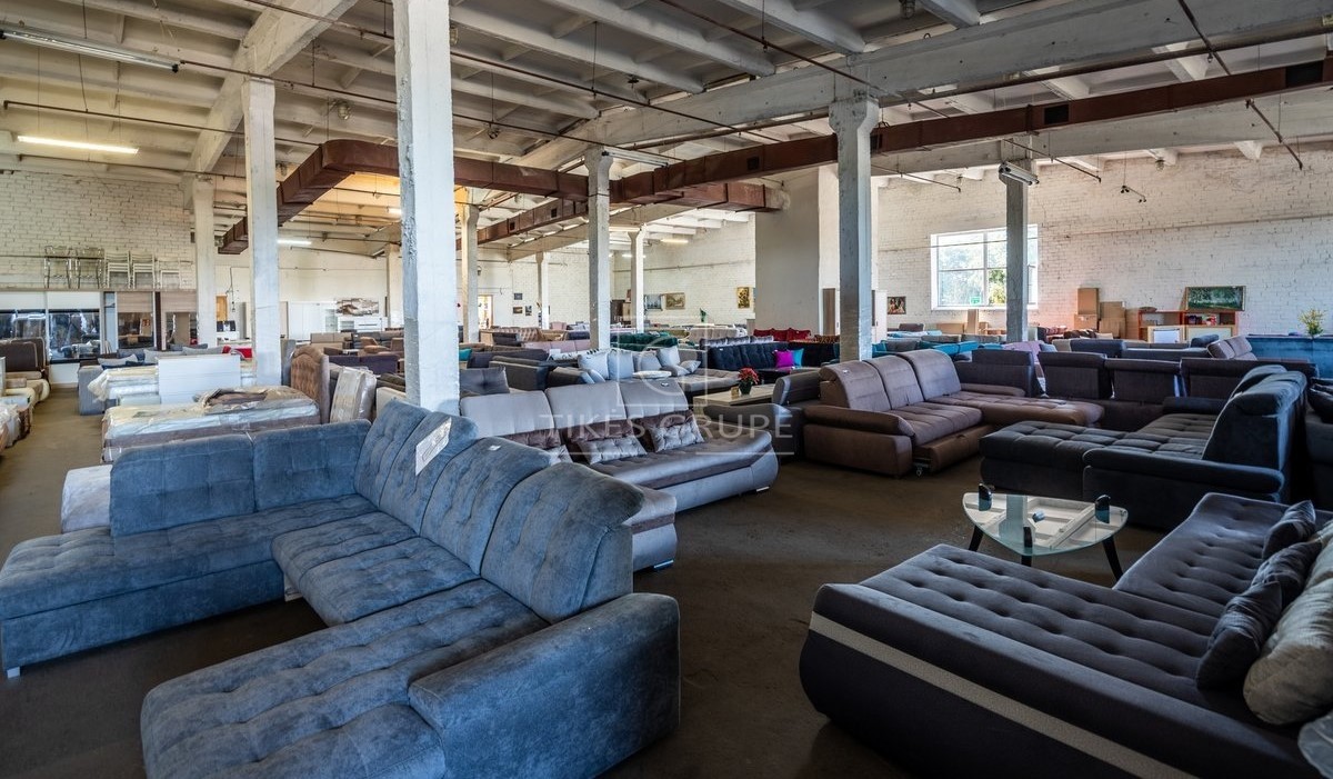 Klaipėdoje parduodamos erdvios patalpos