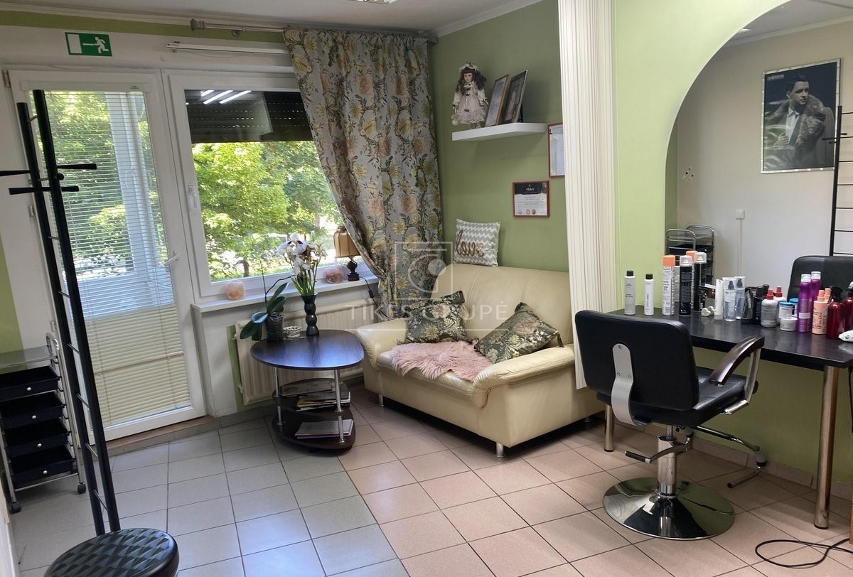 KLAIPĖDOJE POILSIO G. PARDUODAMOS KOMERCINĖS PASKIRTIES PATALPOS