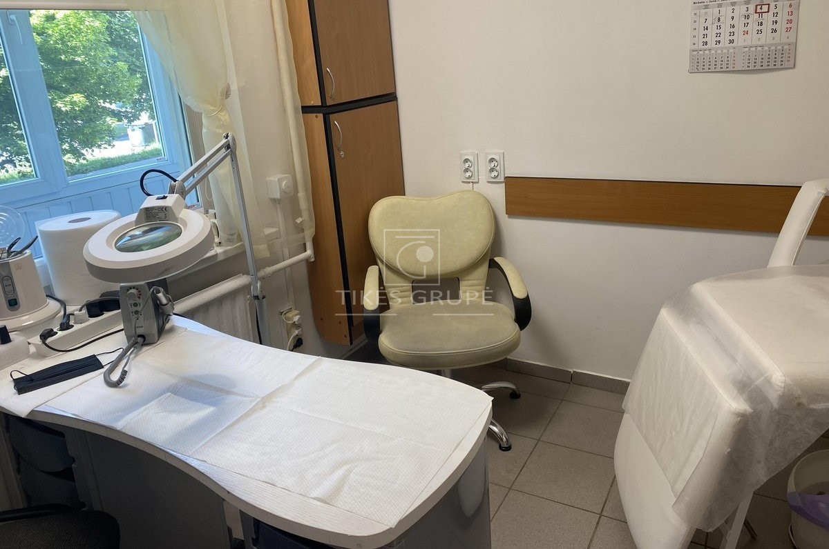 KLAIPĖDOJE POILSIO G. PARDUODAMOS KOMERCINĖS PASKIRTIES PATALPOS