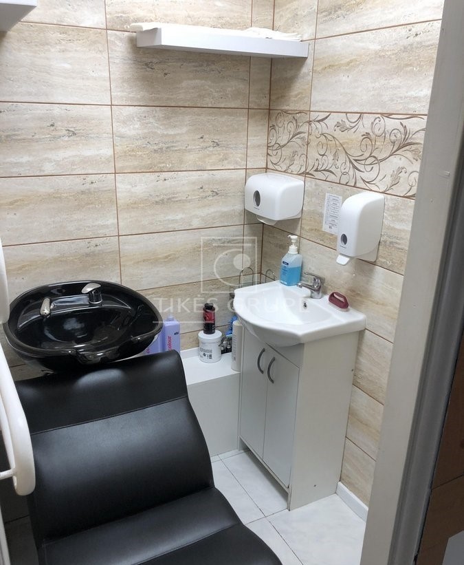 KLAIPĖDOJE POILSIO G. PARDUODAMOS KOMERCINĖS PASKIRTIES PATALPOS