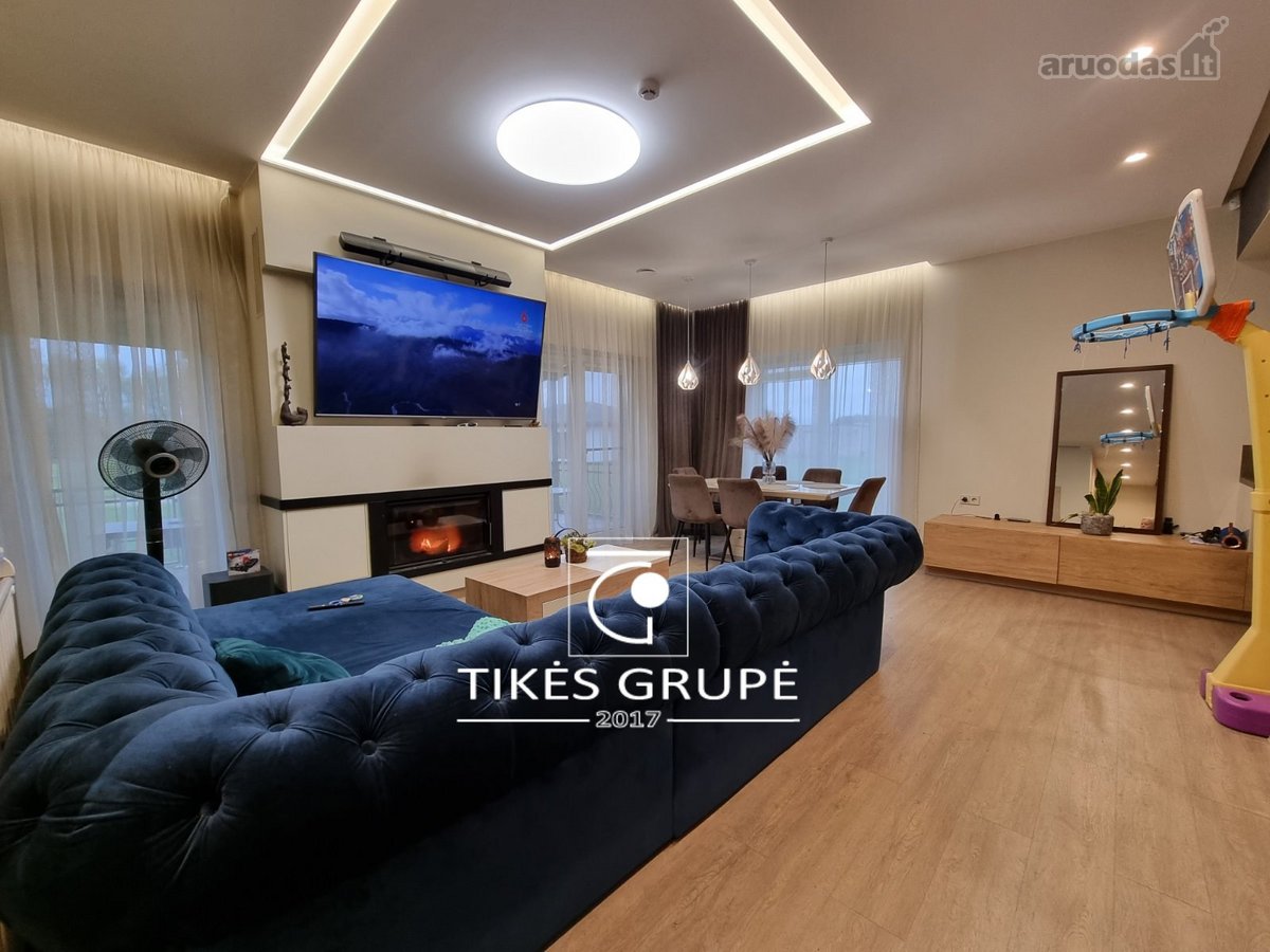 Klaipėdoje, Rimkuose., parduodamas įrengtas, erdvus 202 kv.m., gyvenamas namas. Sklypas 10.71 aro.