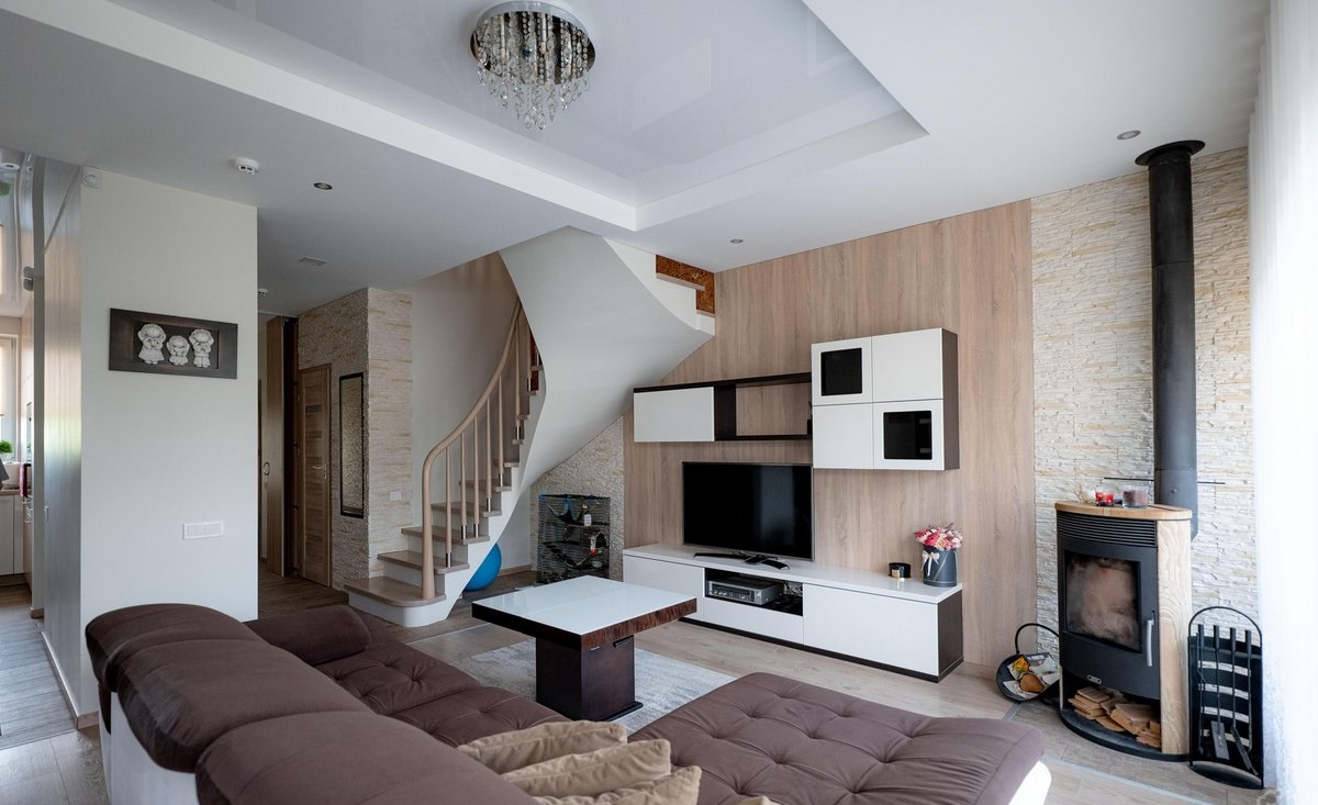 Parduodamas Kotedžas GINDULIUOSE.