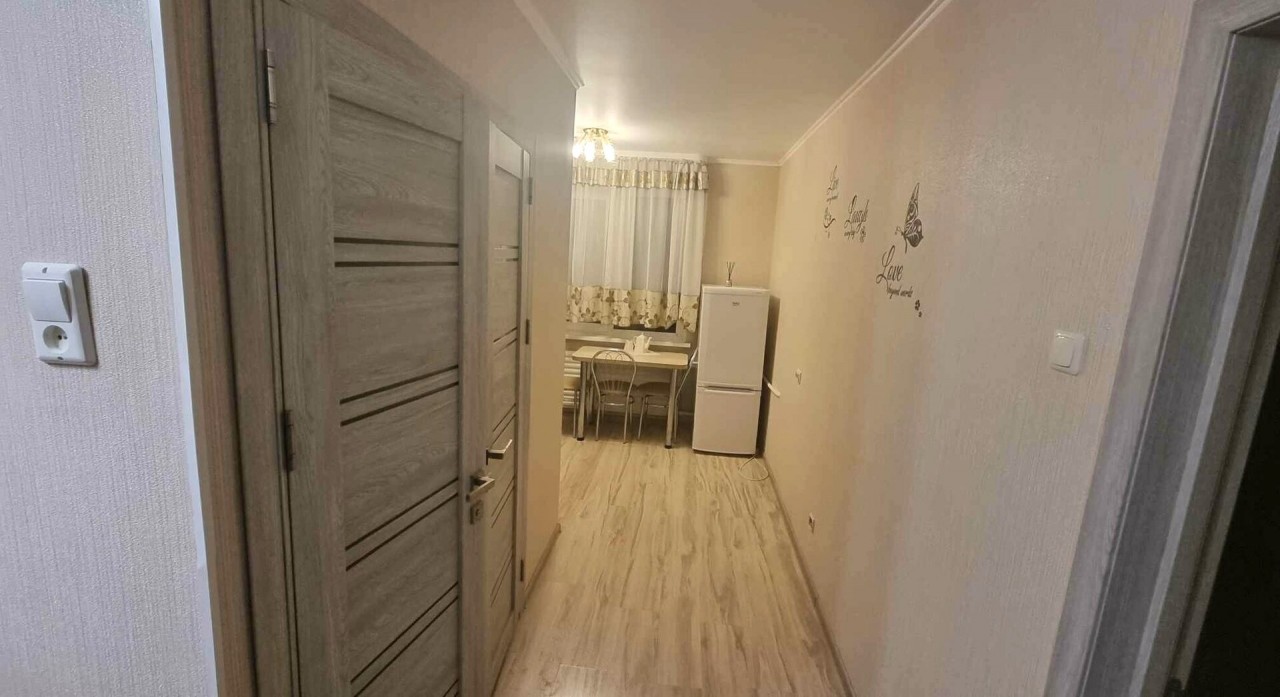 Parduodamas 2 kambarių butas 5/5a, Laukininkų gatvėje