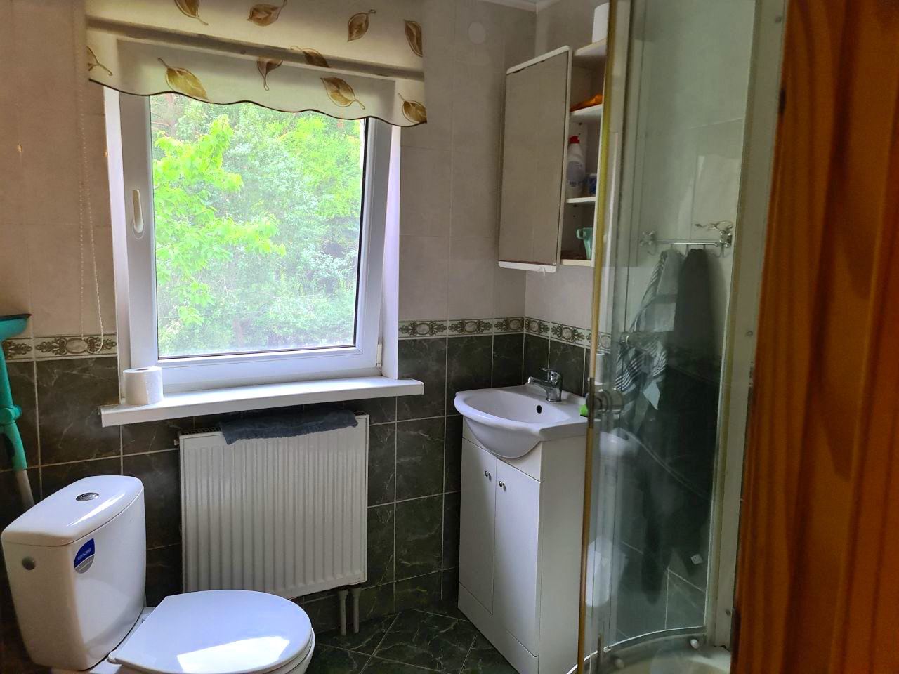 Namas Utenos r. Voverynės k.