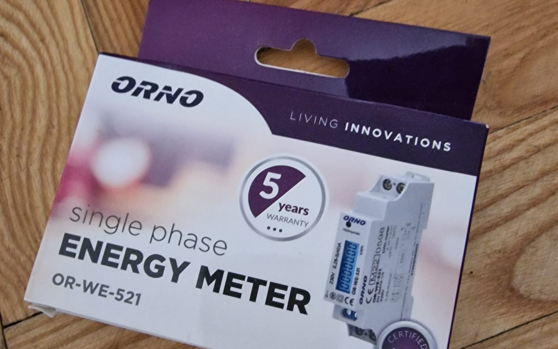Modulinis vienfazies elektros energijos skaitiklis