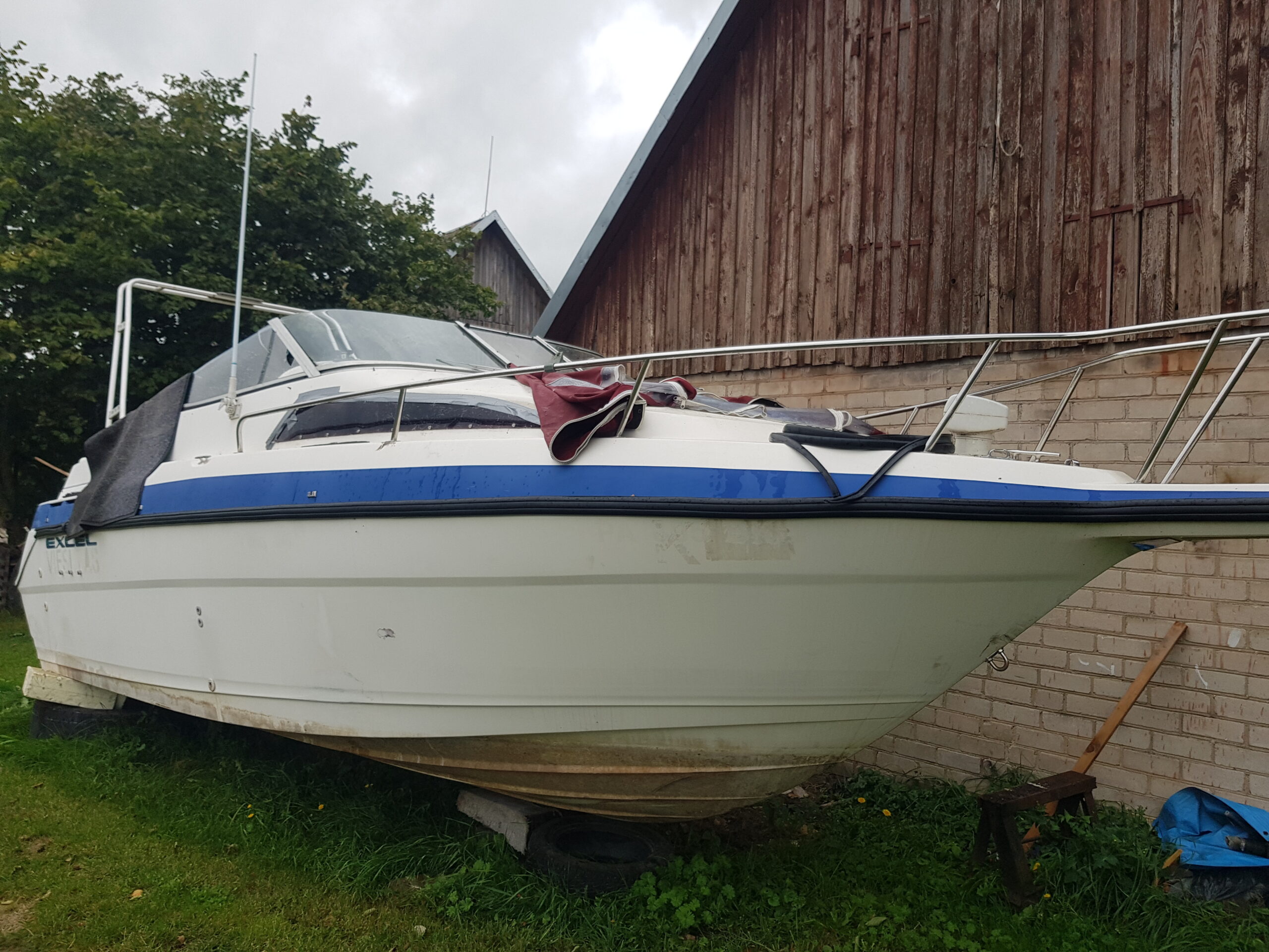 Parduodamas Wellcraft excel 23 se kateris