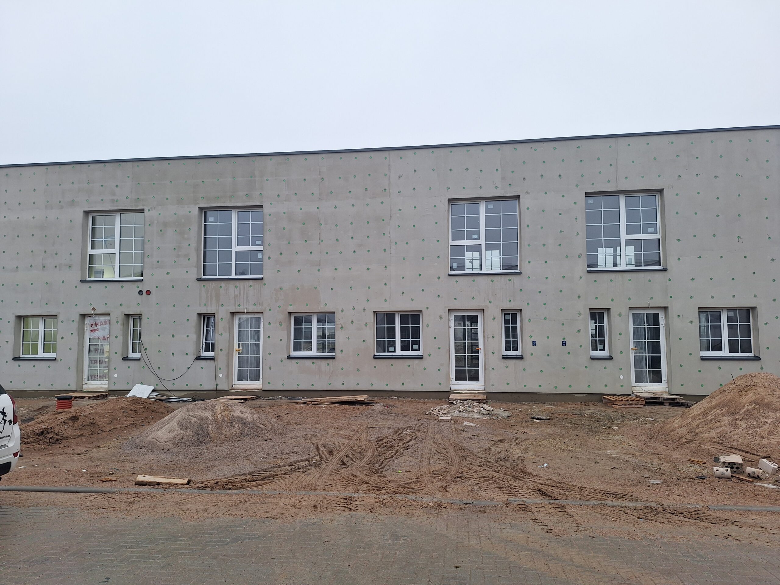 Parduodamas 100% baigtumo A+ klasės kotedžas Trušeliuose Klaipėdos rajone.