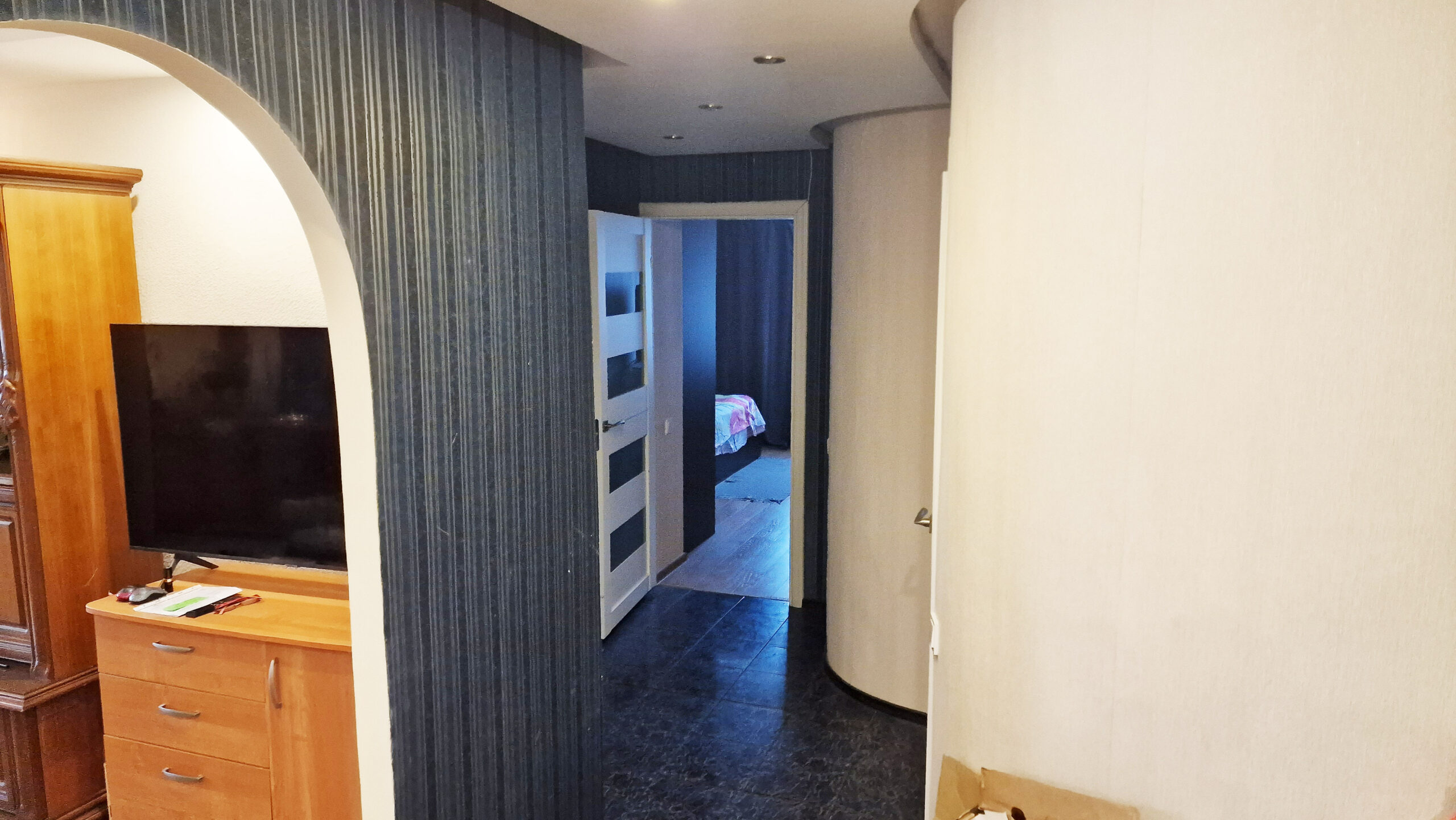 Parduodamas  2 kambarių butas, įrengtas ir sutvarkytas, Panevėžyje