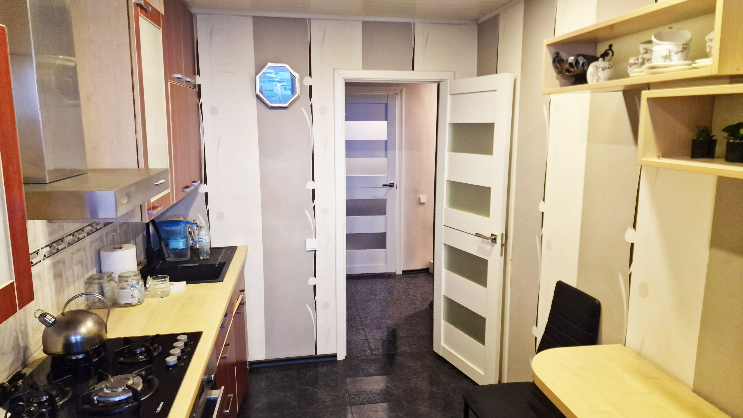 Parduodamas  2 kambarių butas, įrengtas ir sutvarkytas, Panevėžyje