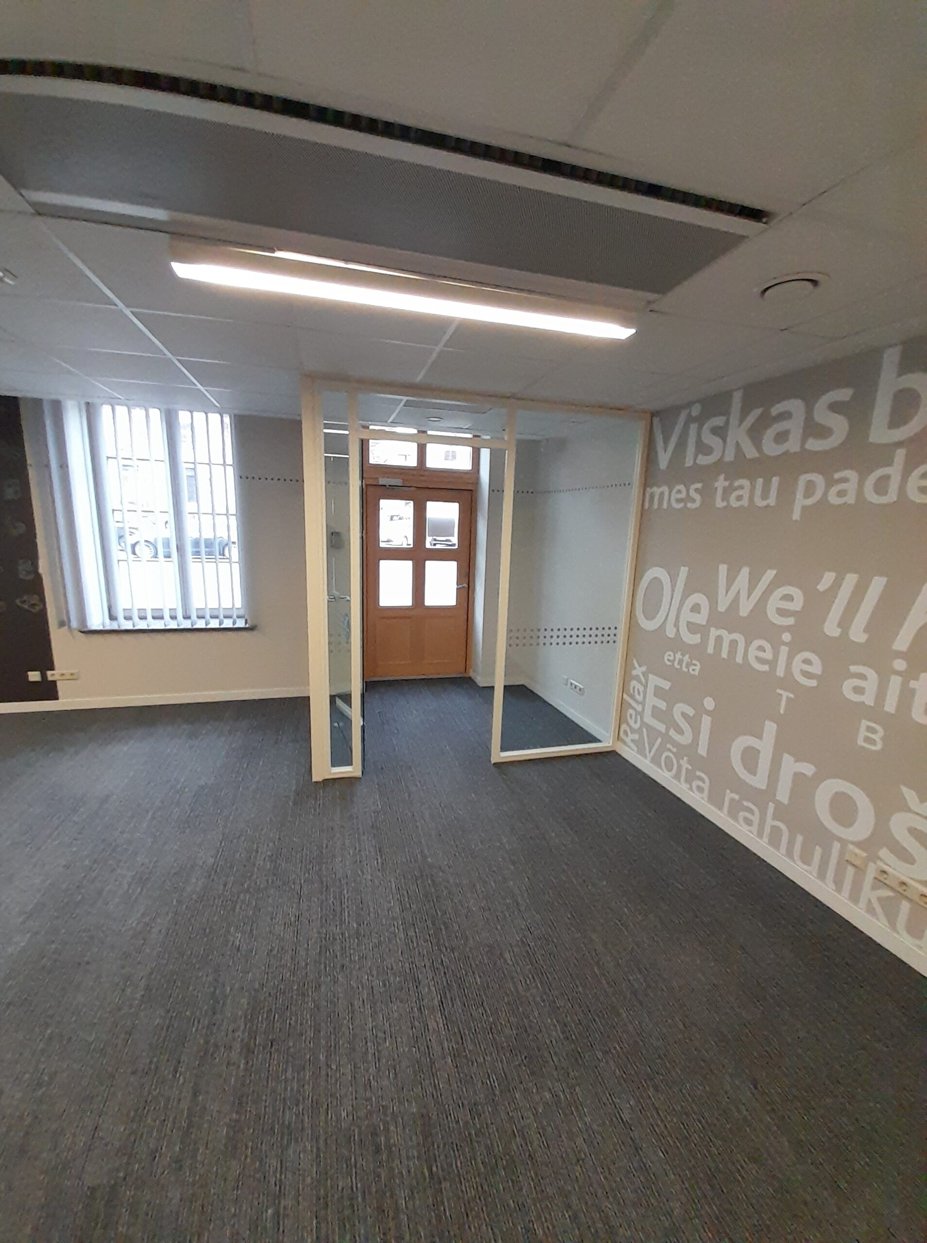 Išnuomojamos 62,43 kv.m. Administracinės – paslaugų patalpos Klaipėdos centre Liepų g.