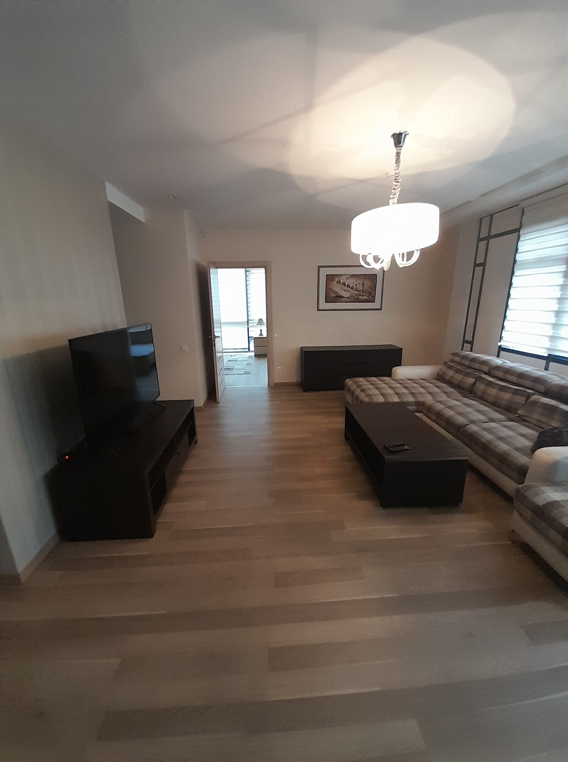 Nuomojamas 82,33 kv.m. 3 k apartamentai Klaipėdos miesto centre