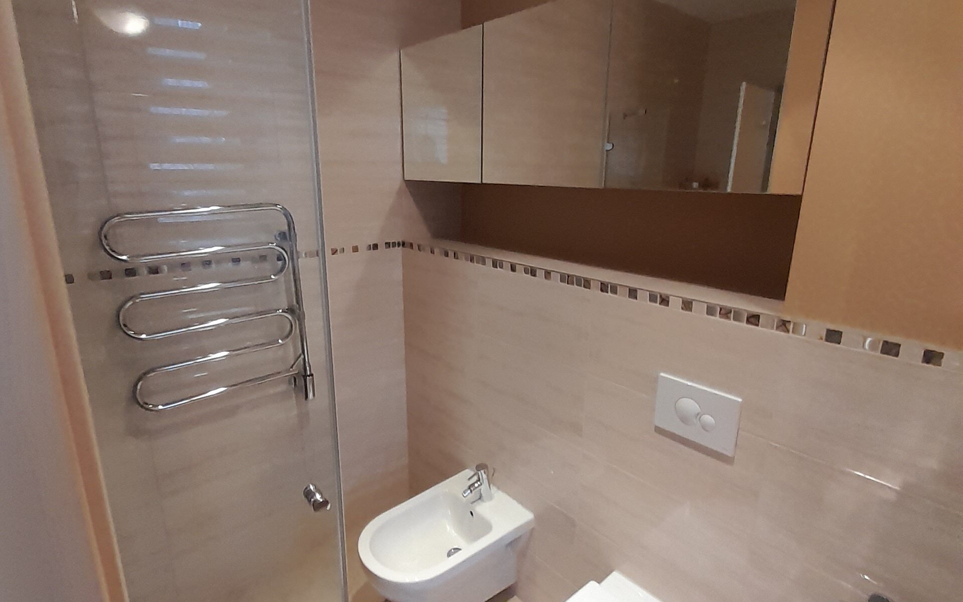 Nuomojamas 82,33 kv.m. 3 k apartamentai Klaipėdos miesto centre