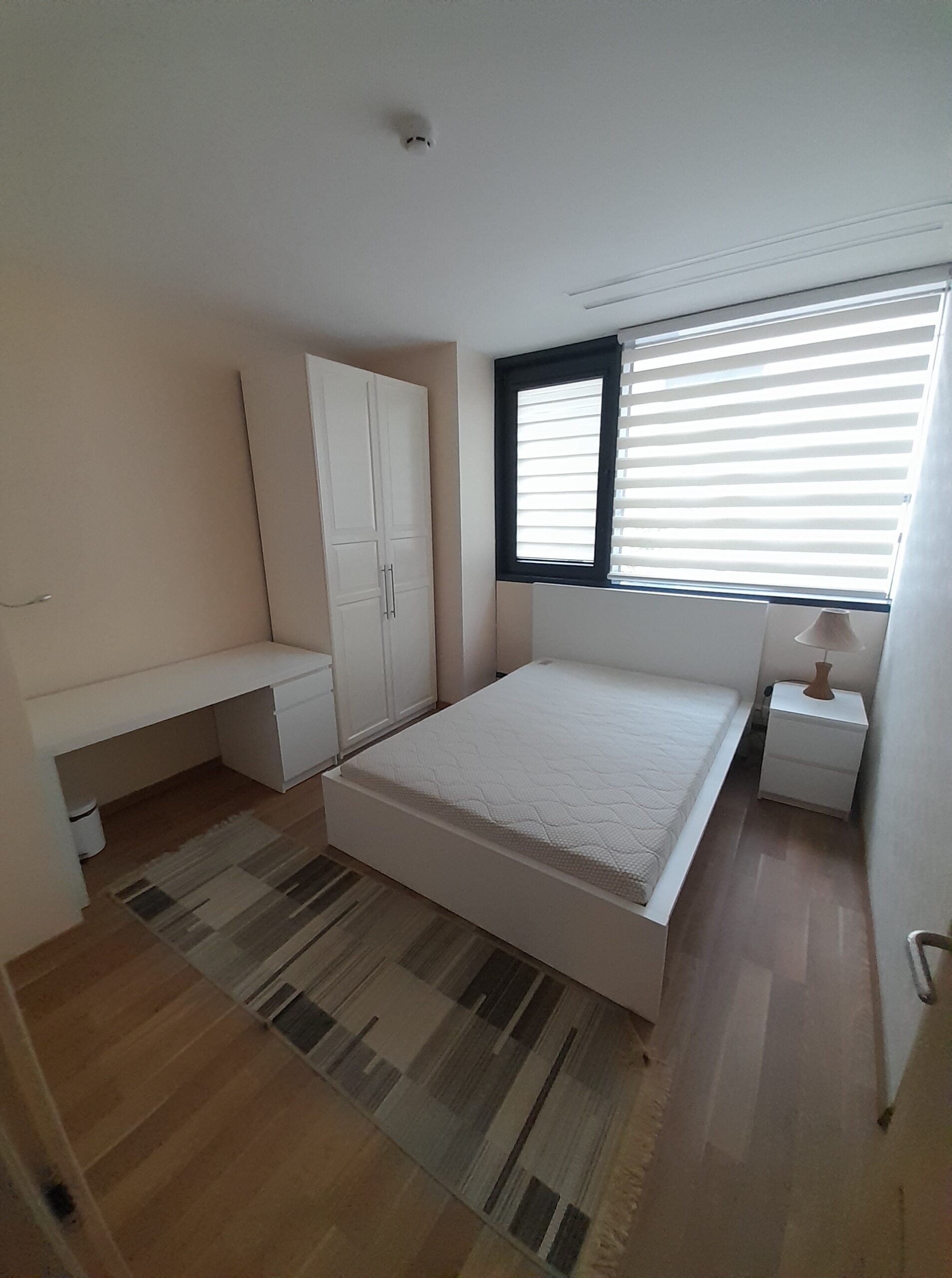 Nuomojamas 82,33 kv.m. 3 k apartamentai Klaipėdos miesto centre