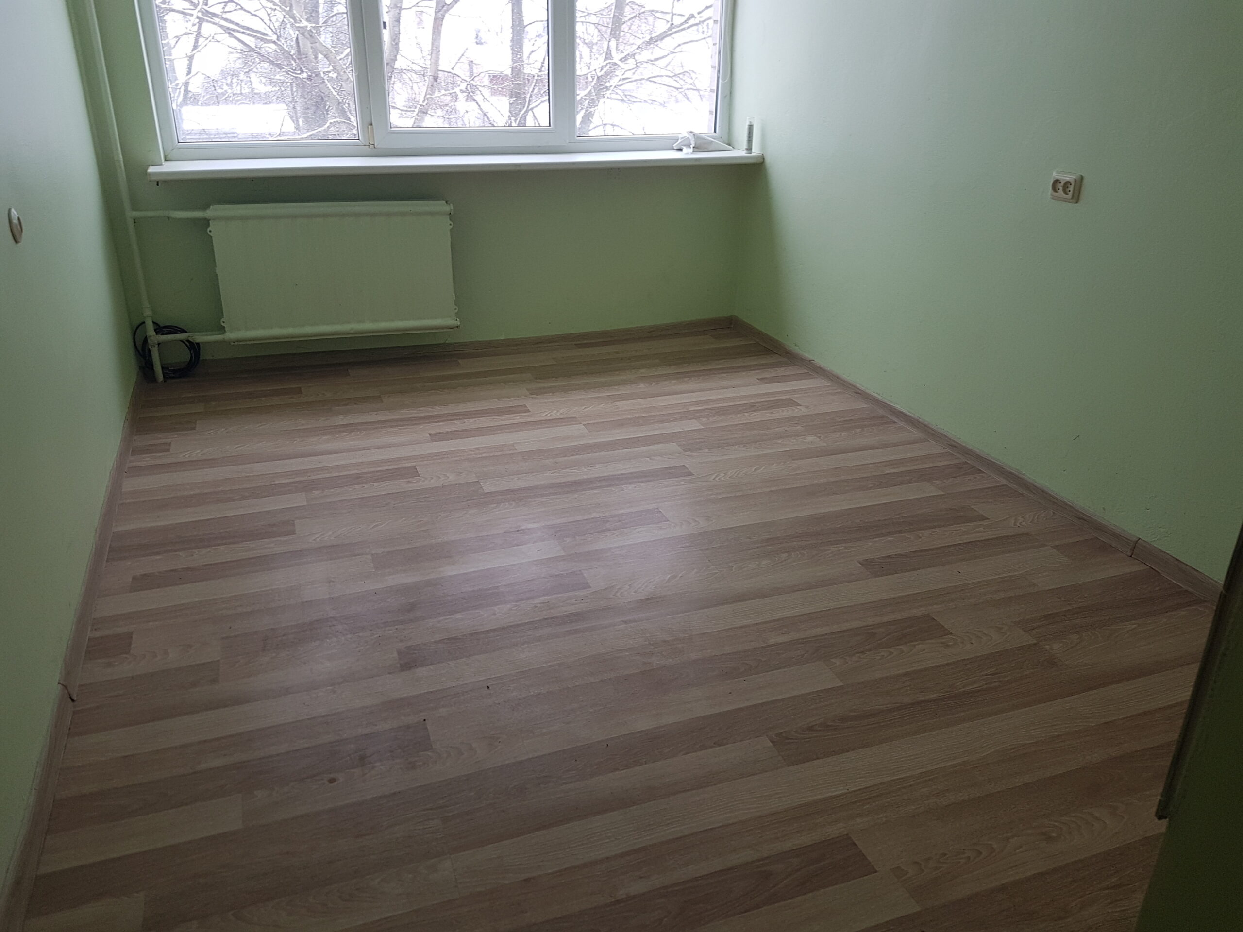 Parduodamas suremontuotas bendrabučio bloko 1 kambarys