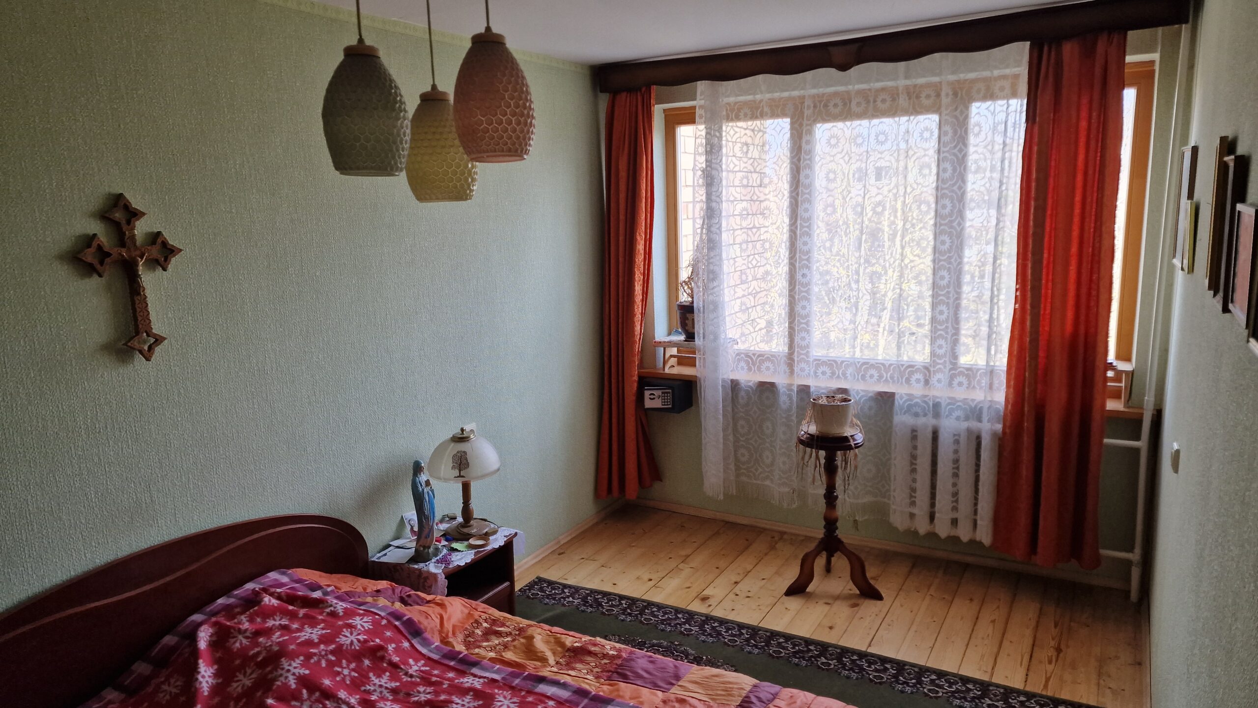 Parduodamas  2 kambarių butas, Panevėžyje.