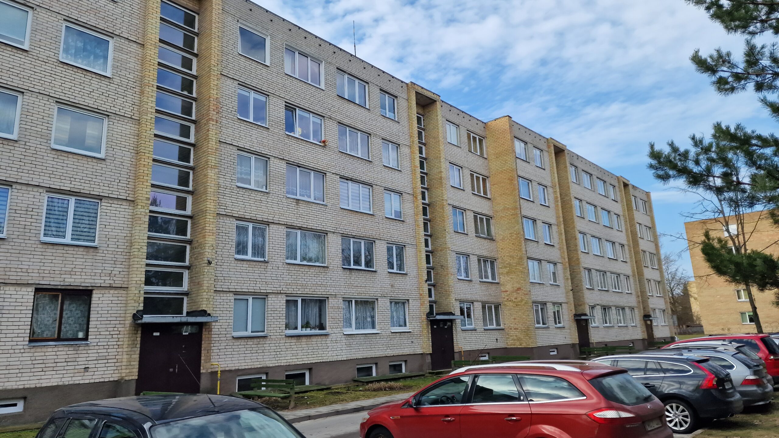 Parduodamas  2 kambarių butas, Panevėžyje.