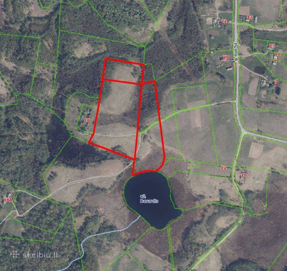 Parduodami sklypai vienas šalia kito Molėtų raj. Mackonių k. 6,37 ha.