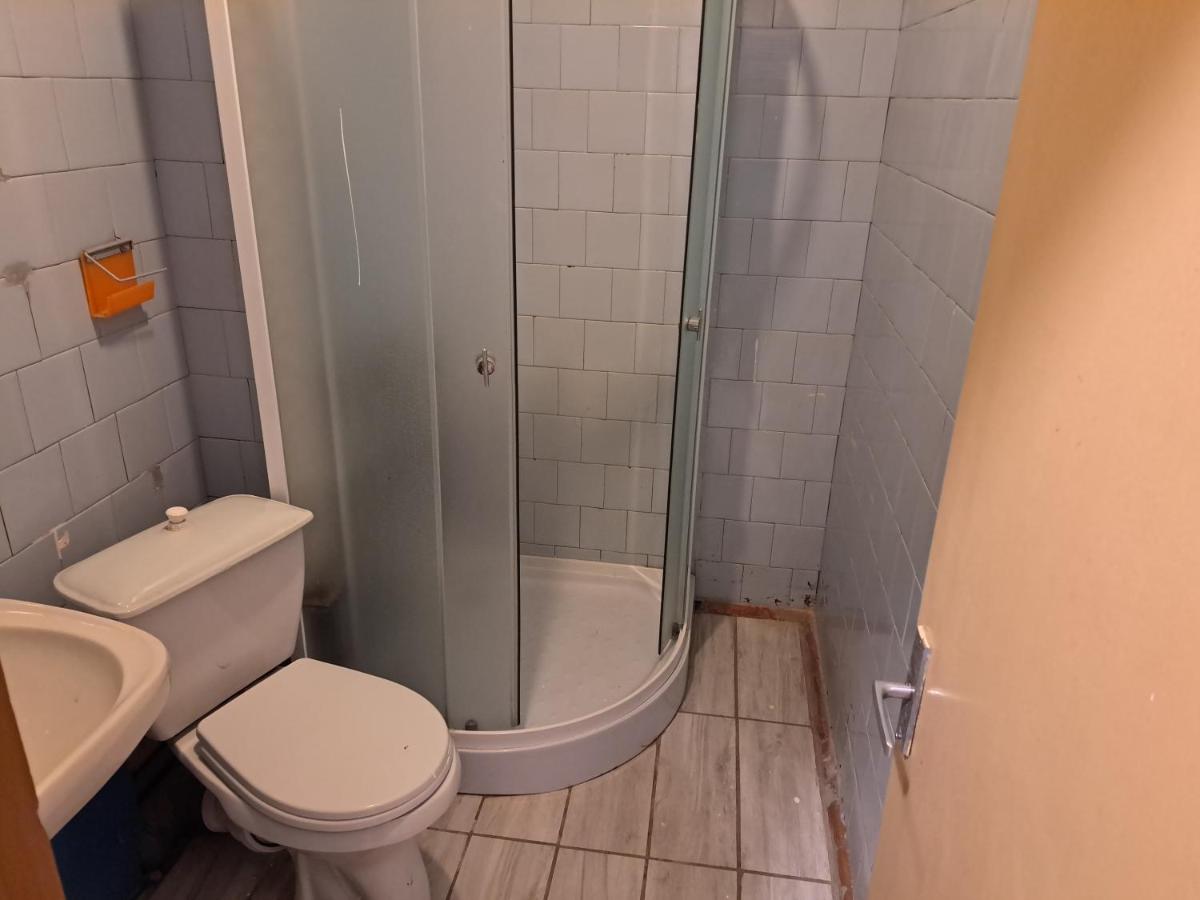 Parduodami 2900 kv.m, poilsio namai Plungės raj. Paplatelių k. Plokštinės g.