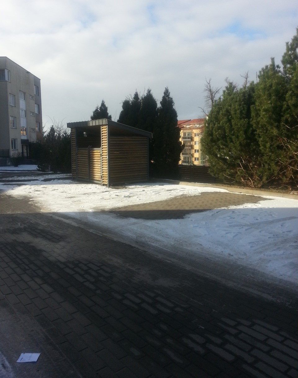 KLAIPĖDOJE MOKYKLOS G. PARDUODAMOS 2 PARKINGO VIETOS