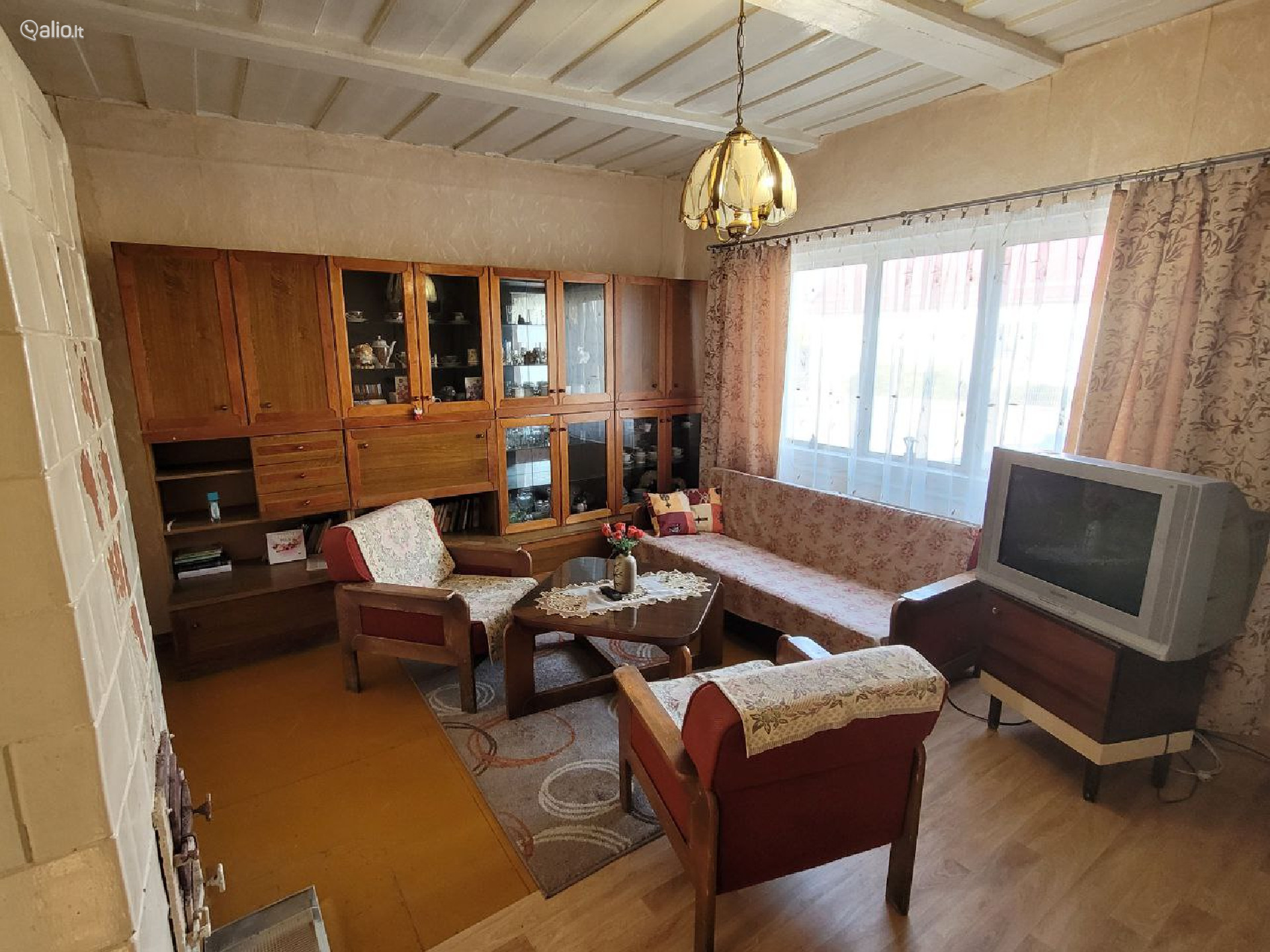 2 K. BUTAS PIRMAME AUKŠTE MARIJAMPOLĖS R. ŠALIA UPĖS