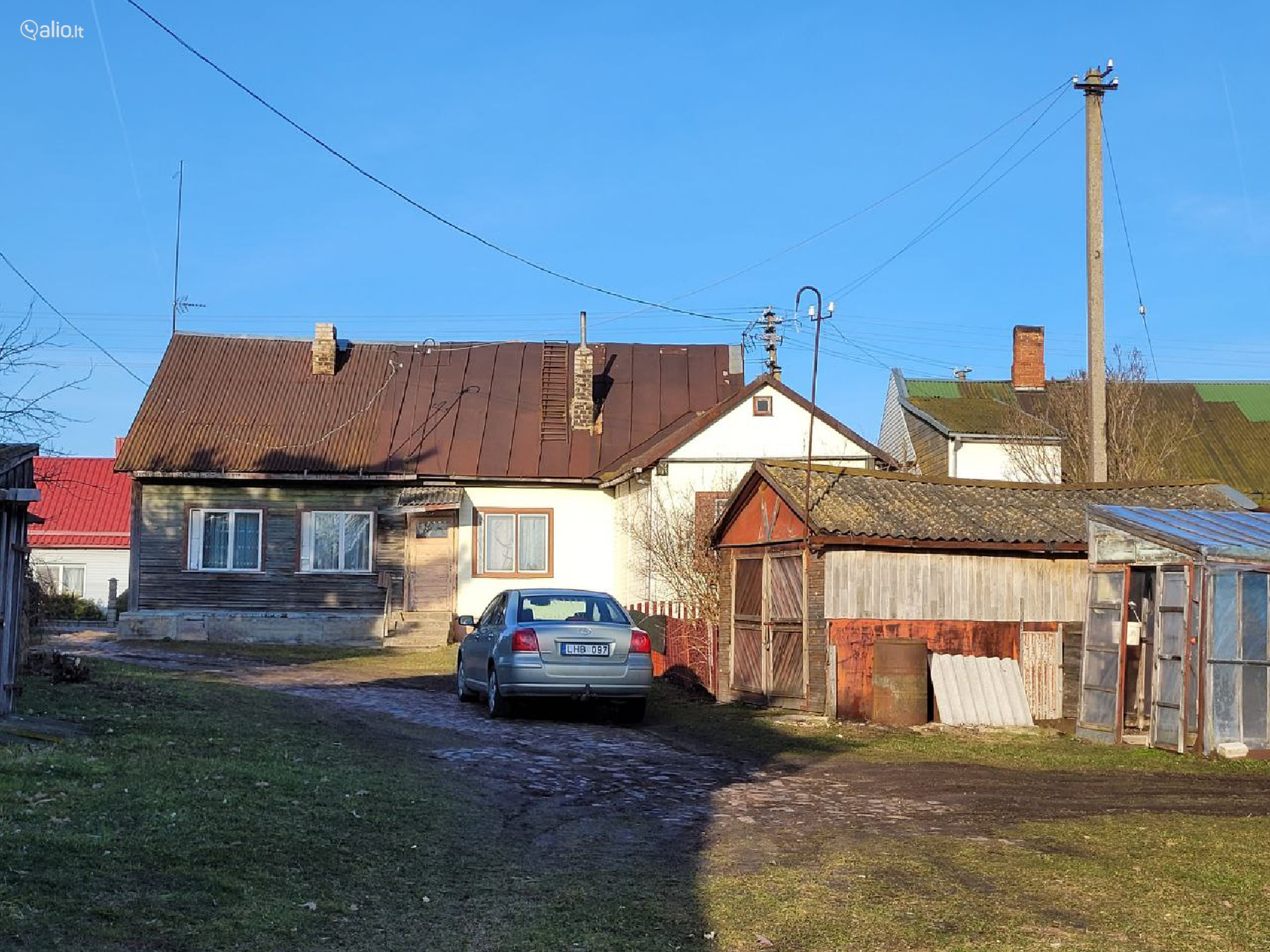 2 K. BUTAS PIRMAME AUKŠTE MARIJAMPOLĖS R. ŠALIA UPĖS