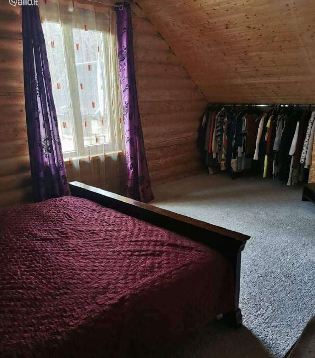 PARDUODAMAS RĄSTINIS NAMAS