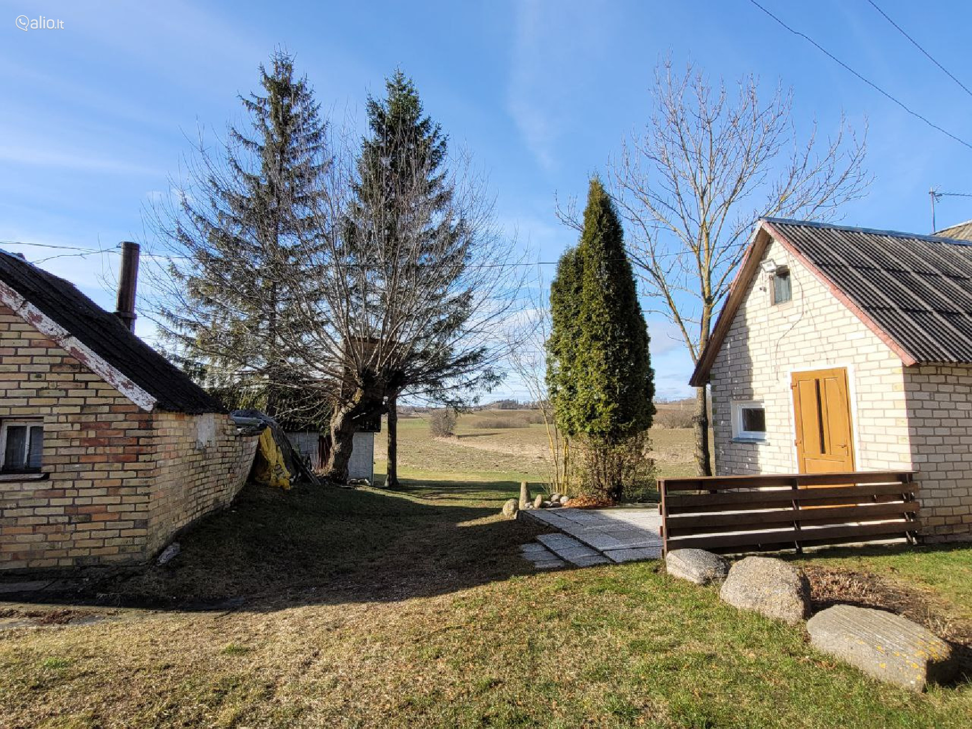 PARDUODAMA SODYBA VIENKIEMYJE LAZDIJŲ R. SAV., STEBULIŲ K.