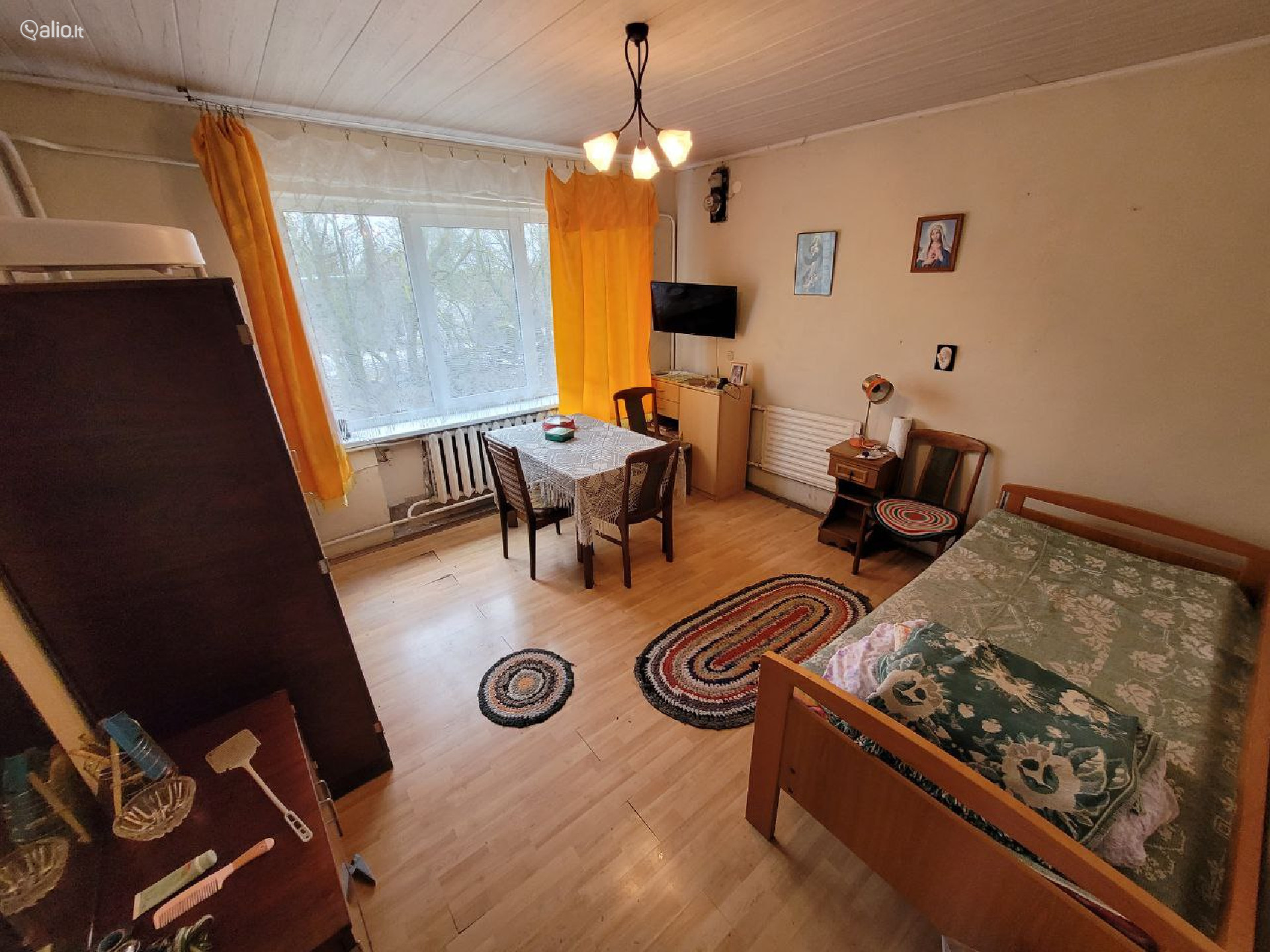 MŪRINIS NAMAS NETOLI EŽERO TEIZŲ K. LAZDIJŲ R.