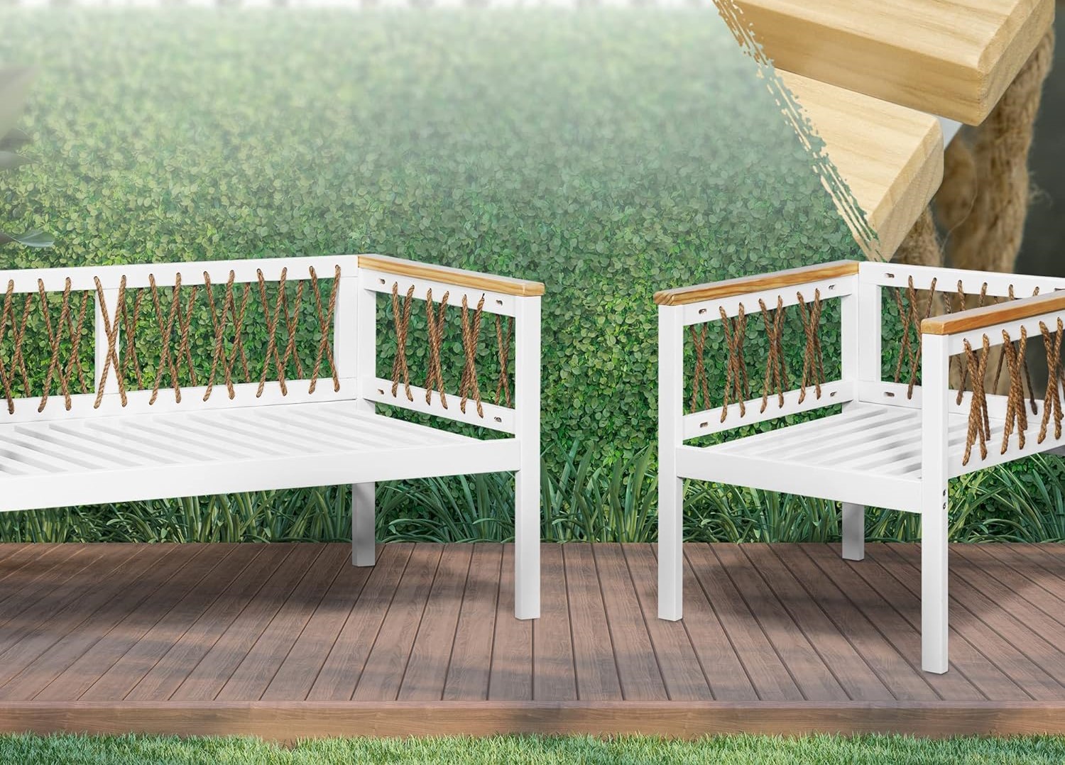 4 dalių lauko baldų komplektas.