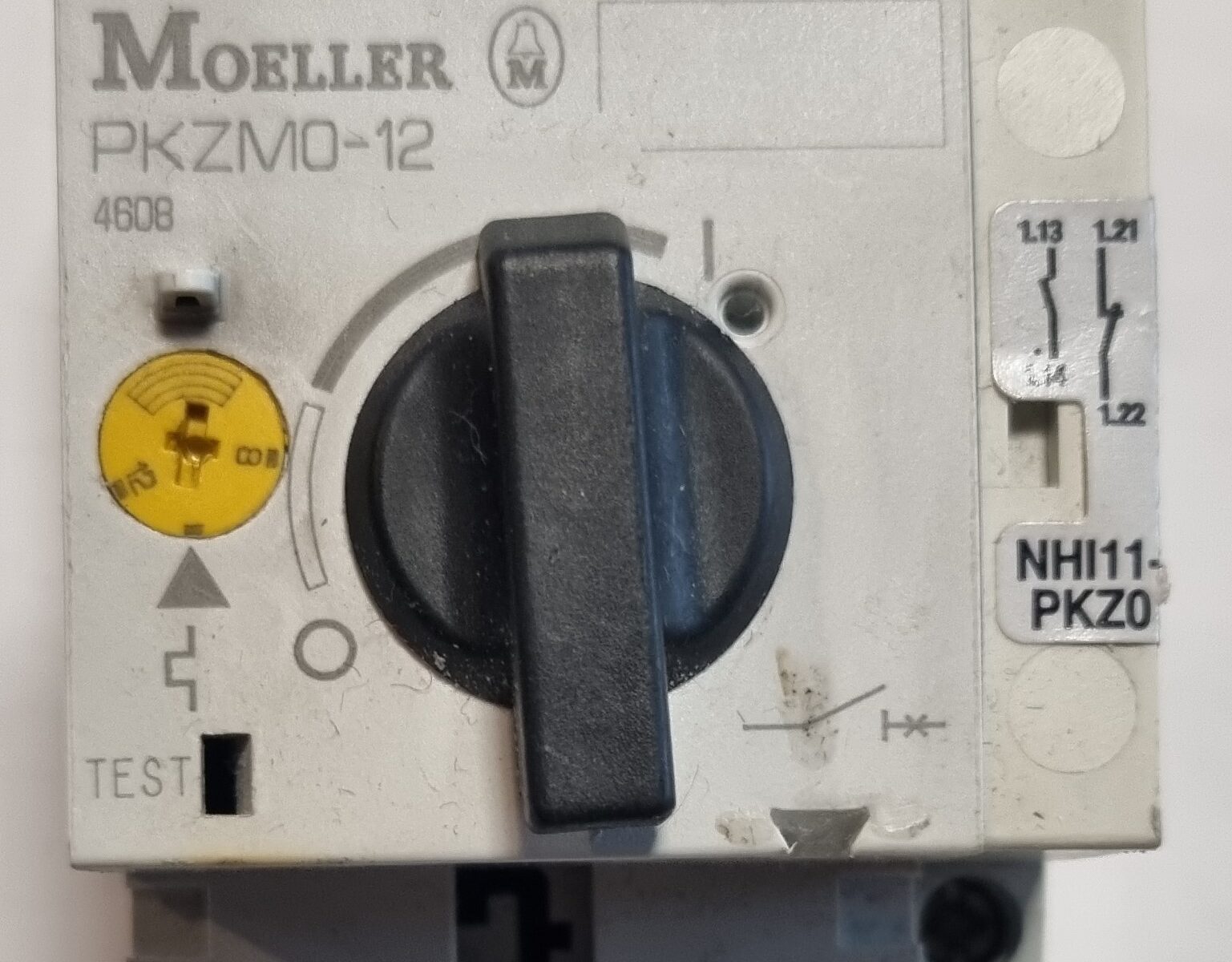 Instaliacinė relė Z-R230/SS Moeller series, Kontaktorius DILEM-10