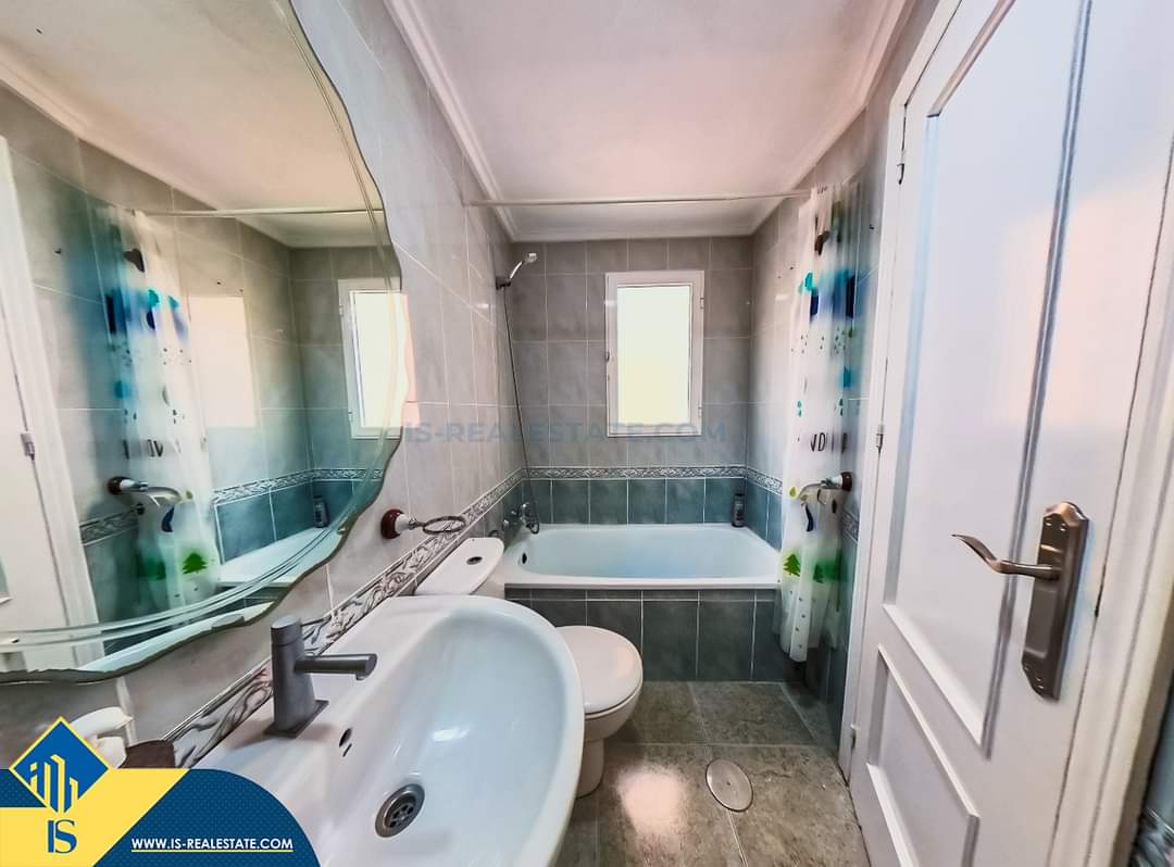 Parduodama studija su turistine licencija, Ispanijoje, Alicante provincijoje, Torrevieja mieste