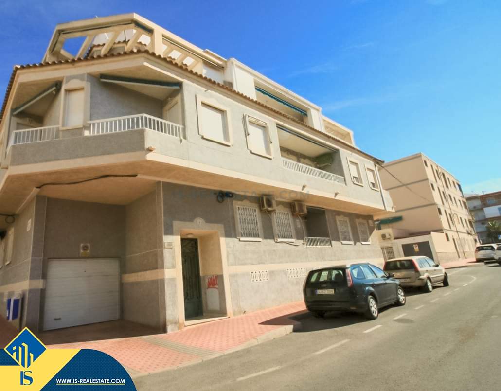Parduodamas 3 kambarių apartamentas, Ispanijoje, Alicante provincijoje, Torrevieja mieste