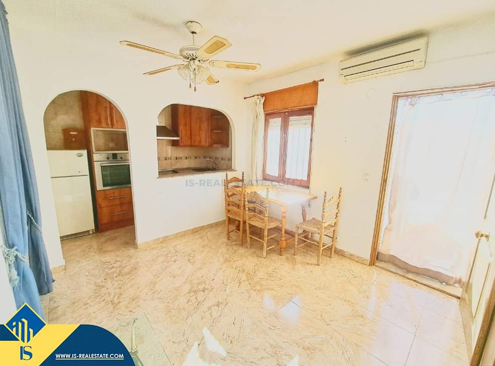 Parduodamas 3 kambarių bungalas, Ispanijoje, Alicante provincijoje, Torrevieja mieste