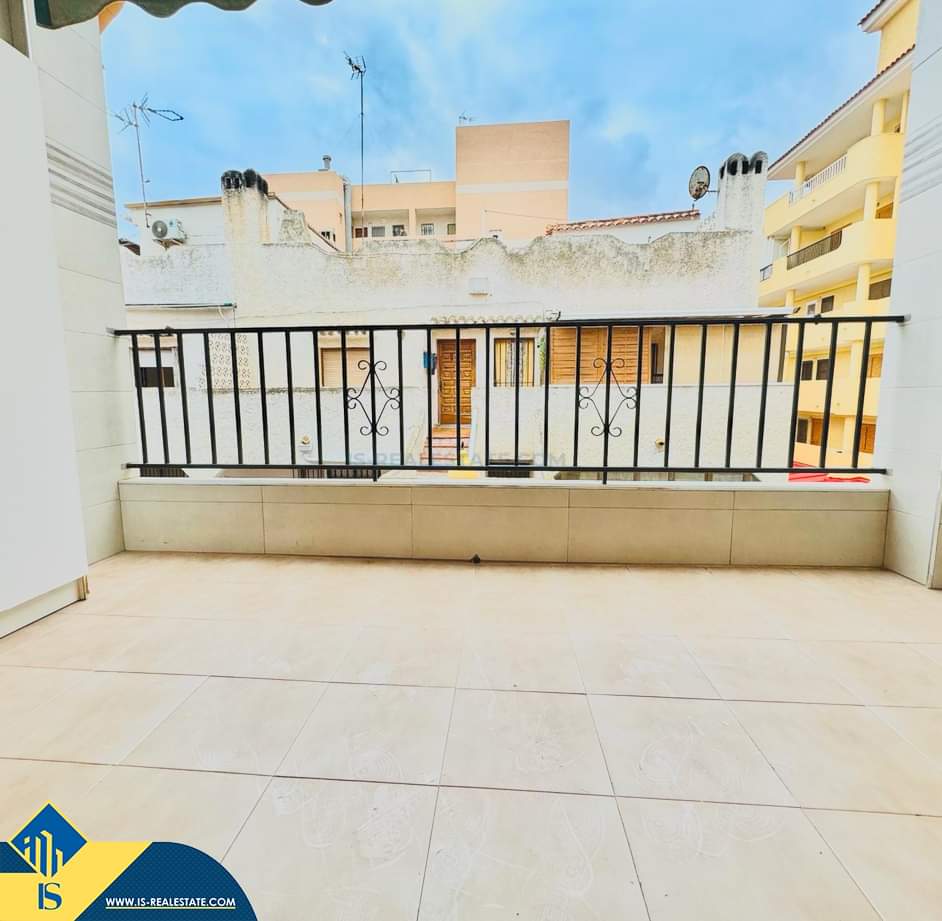 Parduodamas 2 kambarių apartamentas, Ispanijoje, Alicante provincijoje, Torrevieja, La Mata mieste