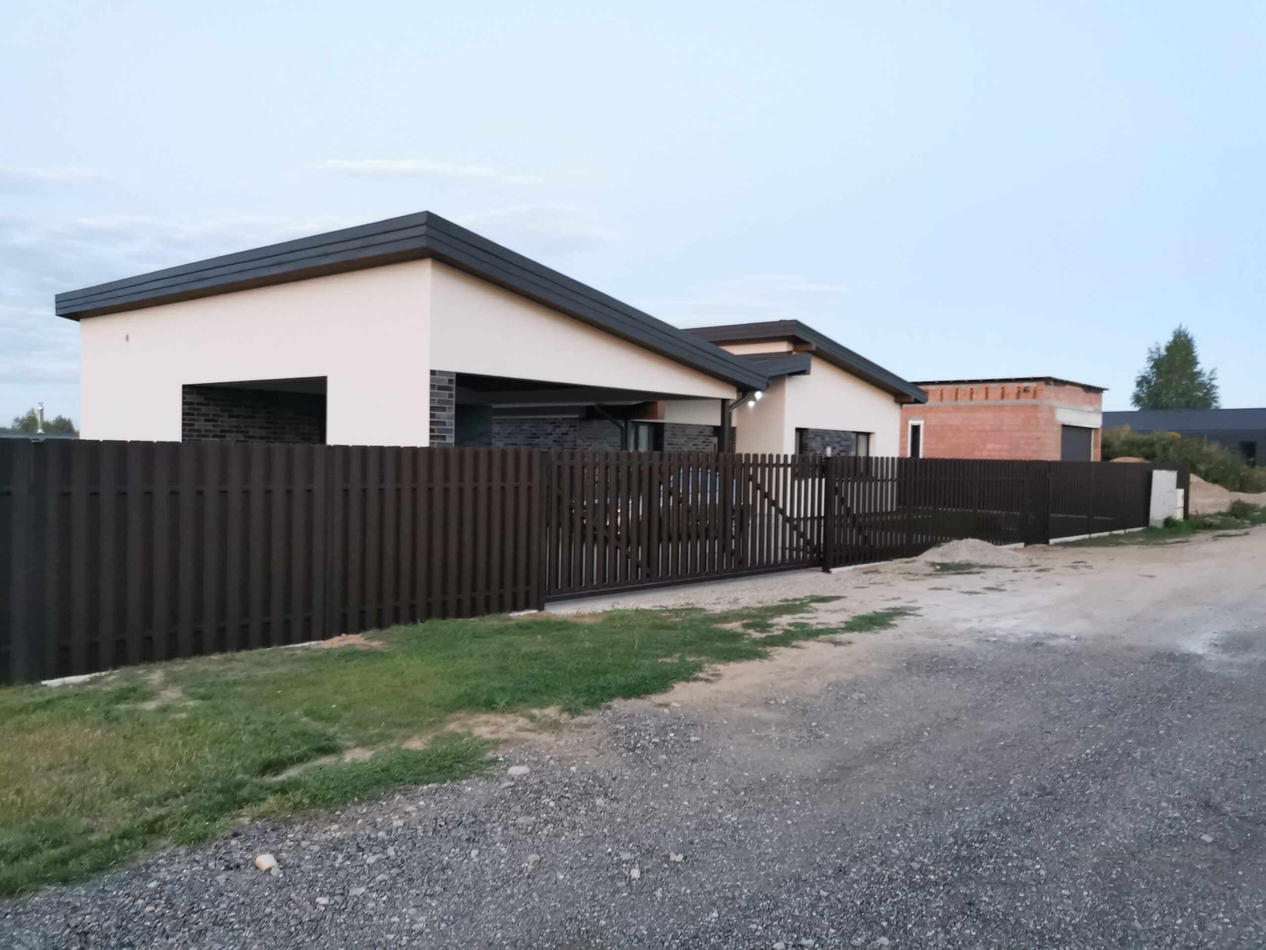 Tvorų montavimo darbai