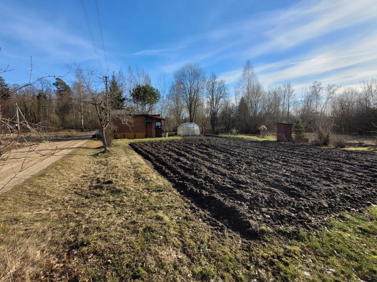 KRAŠTINIS SODO SKLYPAS ŠALIA MIŠKO, MARIJAMPOLĖS R.