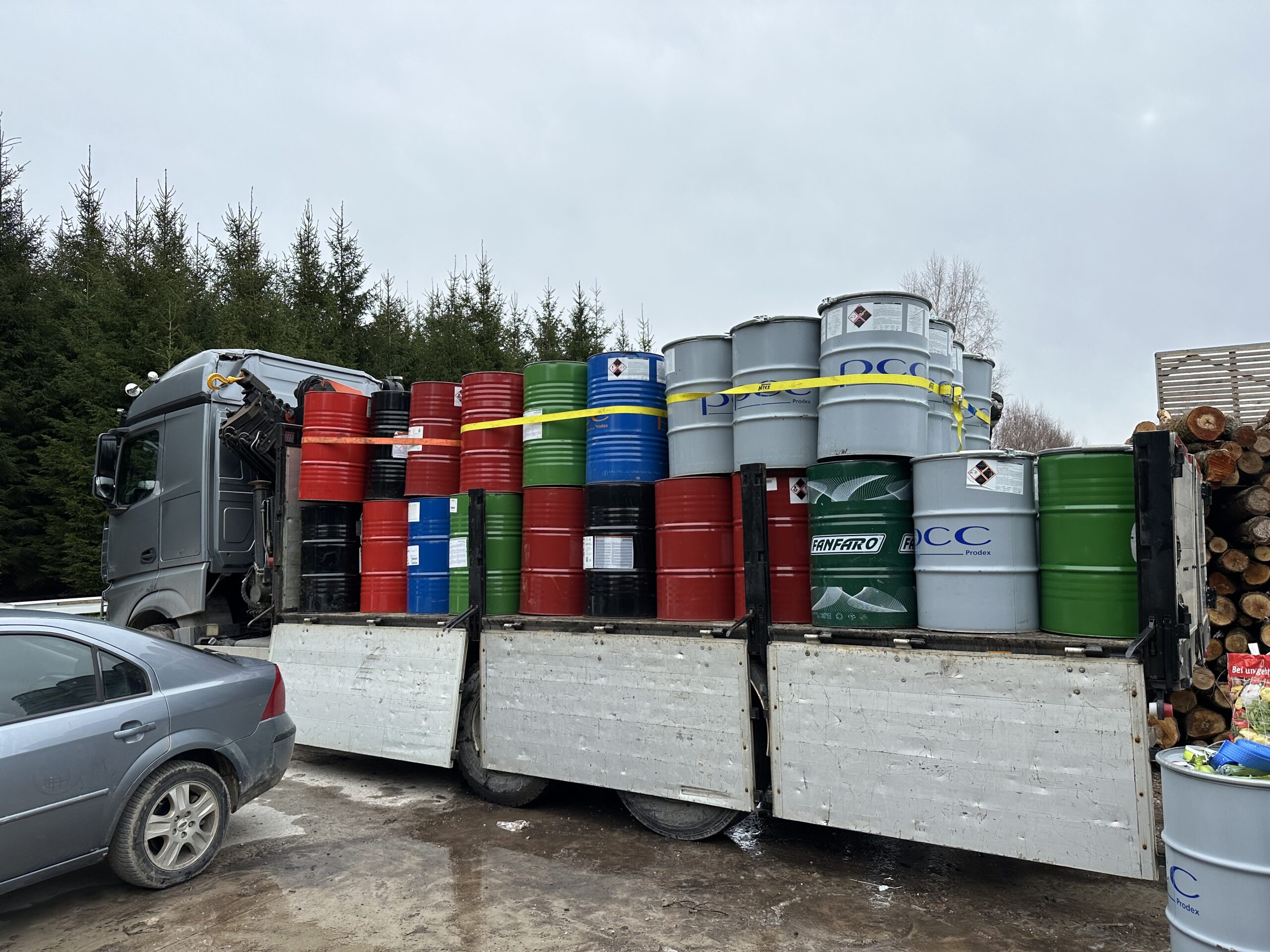 KROVINIŲ PERVEŽIMAS SU FISKARU 15m. ilgio strėlė