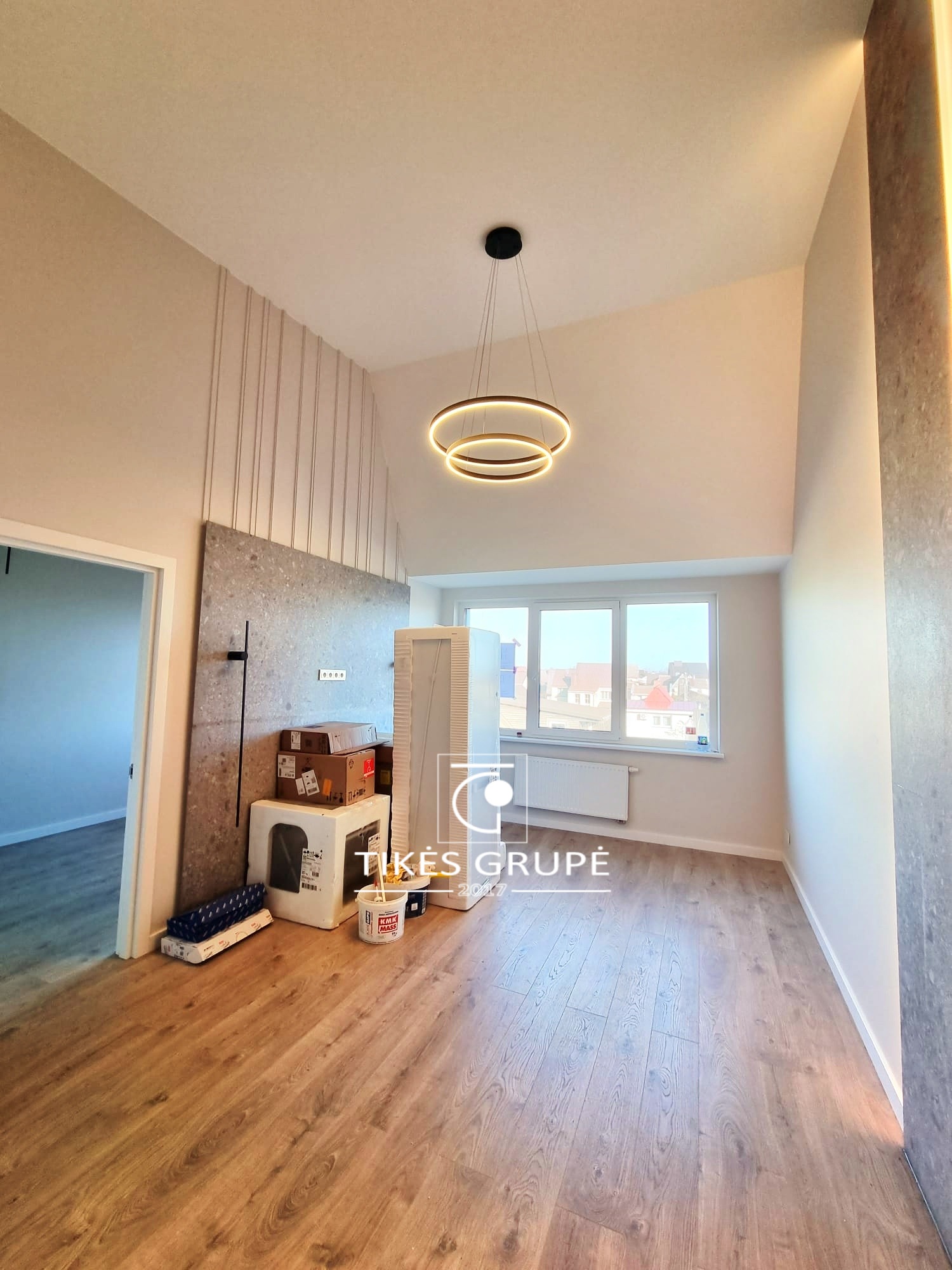 Klaipėdos mieste, rytinėje miesto dalyje, parduodamas erdvus 69.76 kv.m., butas trečiame aukšte.