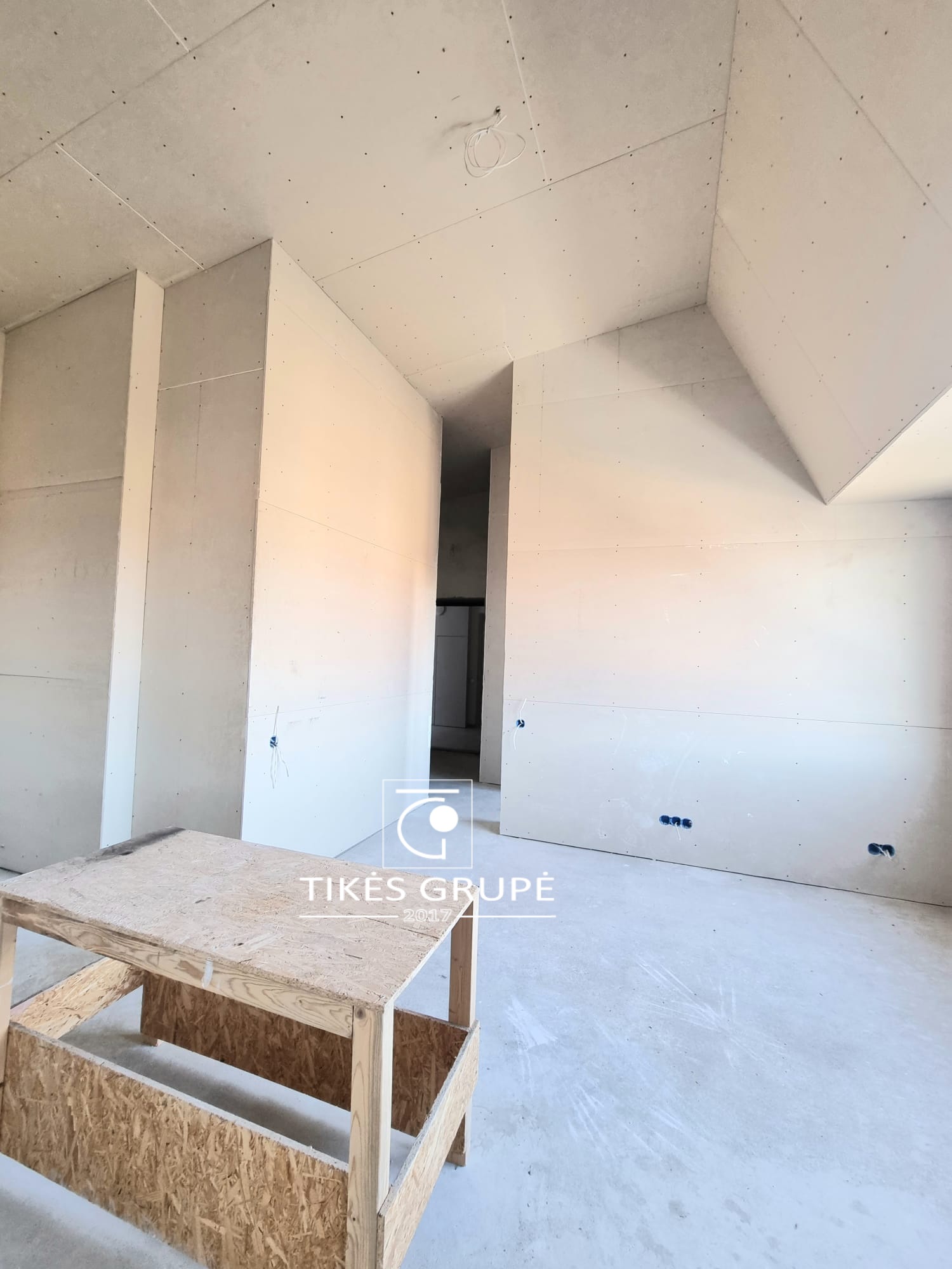 Klaipėdoje parduodamas 3 kambarių butas.