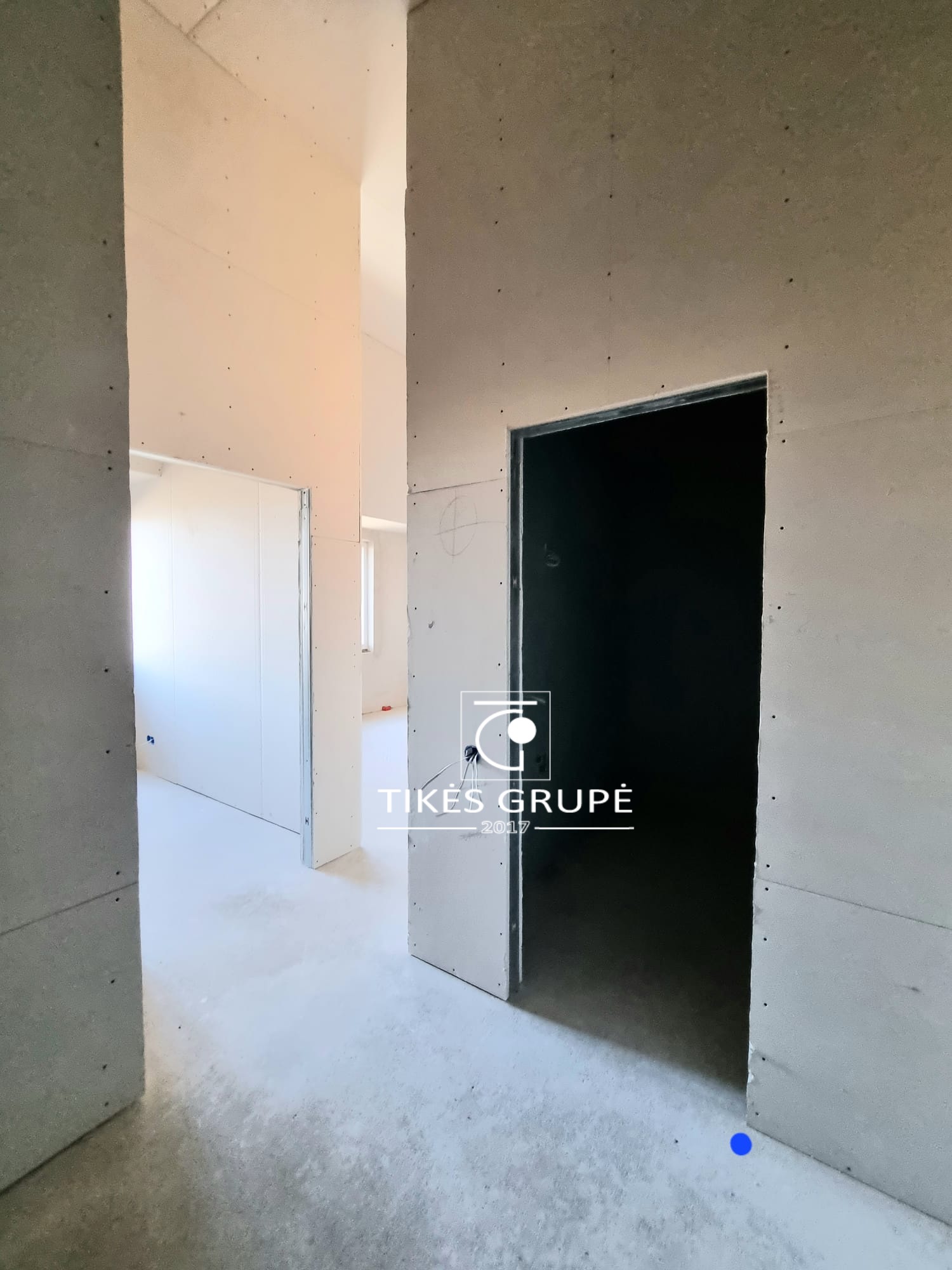 Klaipėdoje parduodamas 3 kambarių butas.