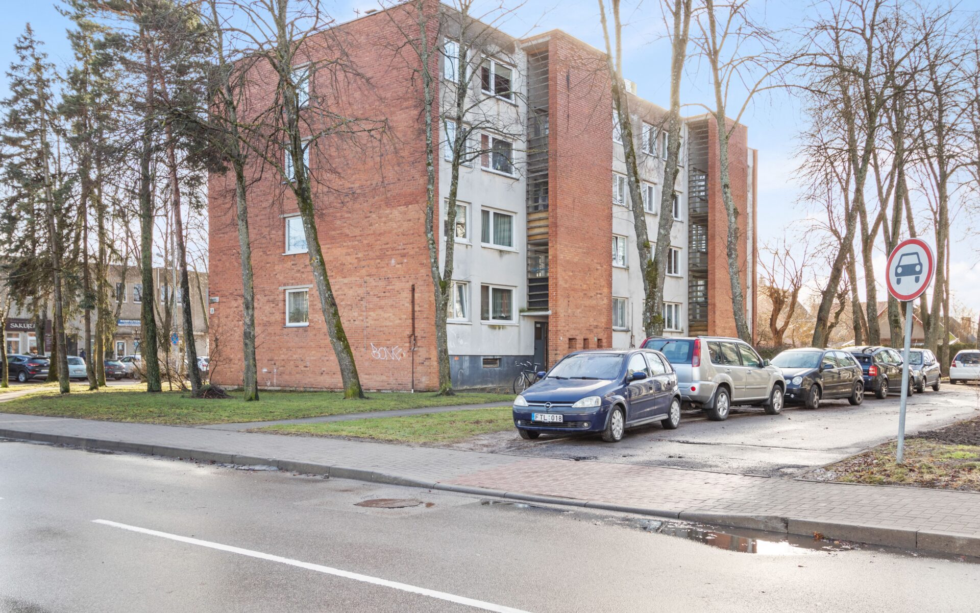 Parduodamas jaukus sutvarkytas butas Palangoje.