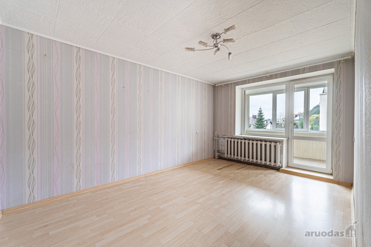 Kaunas, Žemutiniai Kaniūkai, Ramybės g., 3 kambarių butas