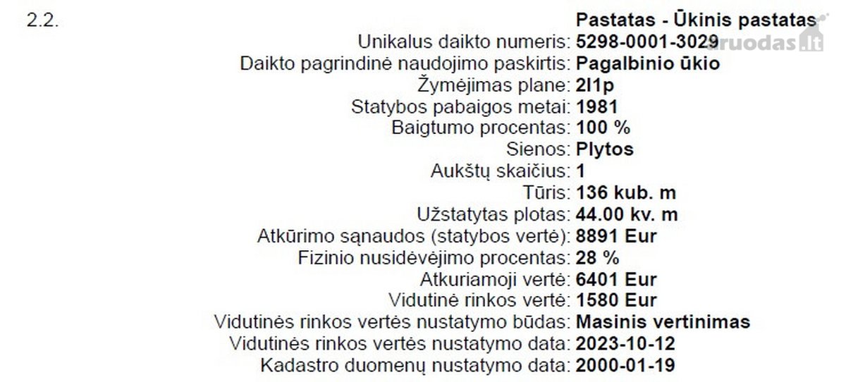 Parduodamas ūkinės paskirties pastatas, kurį galima prisitaikyti įvairiai veiklai arba gyvenimui.
