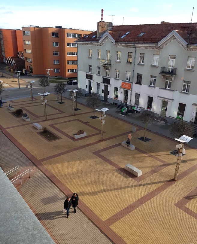 Pačiame Klaipėdos centre 3jų kambarių butas.