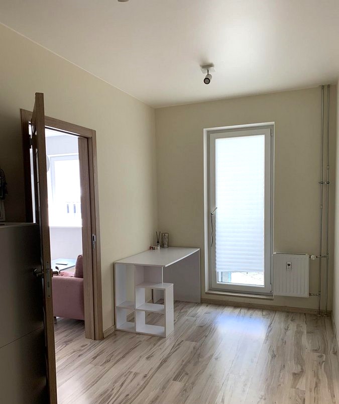 Renovuotame name kapitaliai suremontuotas 1,5kmb butas.