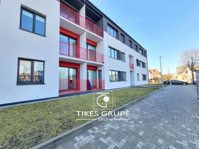 Klaipėdoje parduodamas 3 kambarių butas.