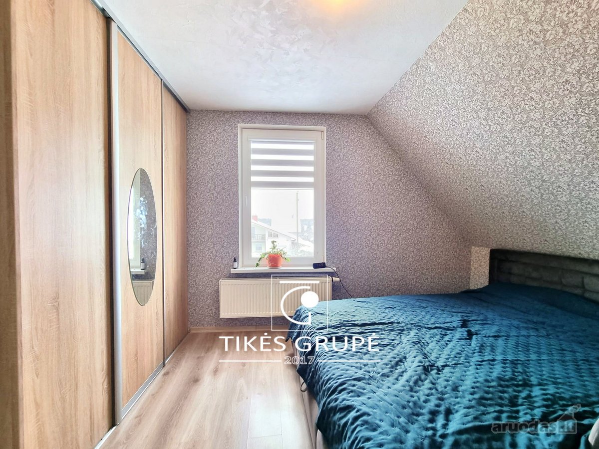 Klaipėdos raj., Derekliuose parduodamas 103 kv.m., mūrinis namas. Sklypas 6 arai.