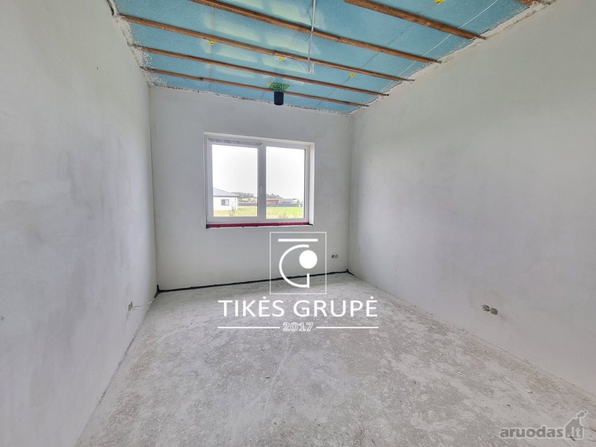 Klaipėdos raj., Stančiuose parduodamas erdvus 218 kv.m., mūrinis namas. Sklypas 9.72 aro.